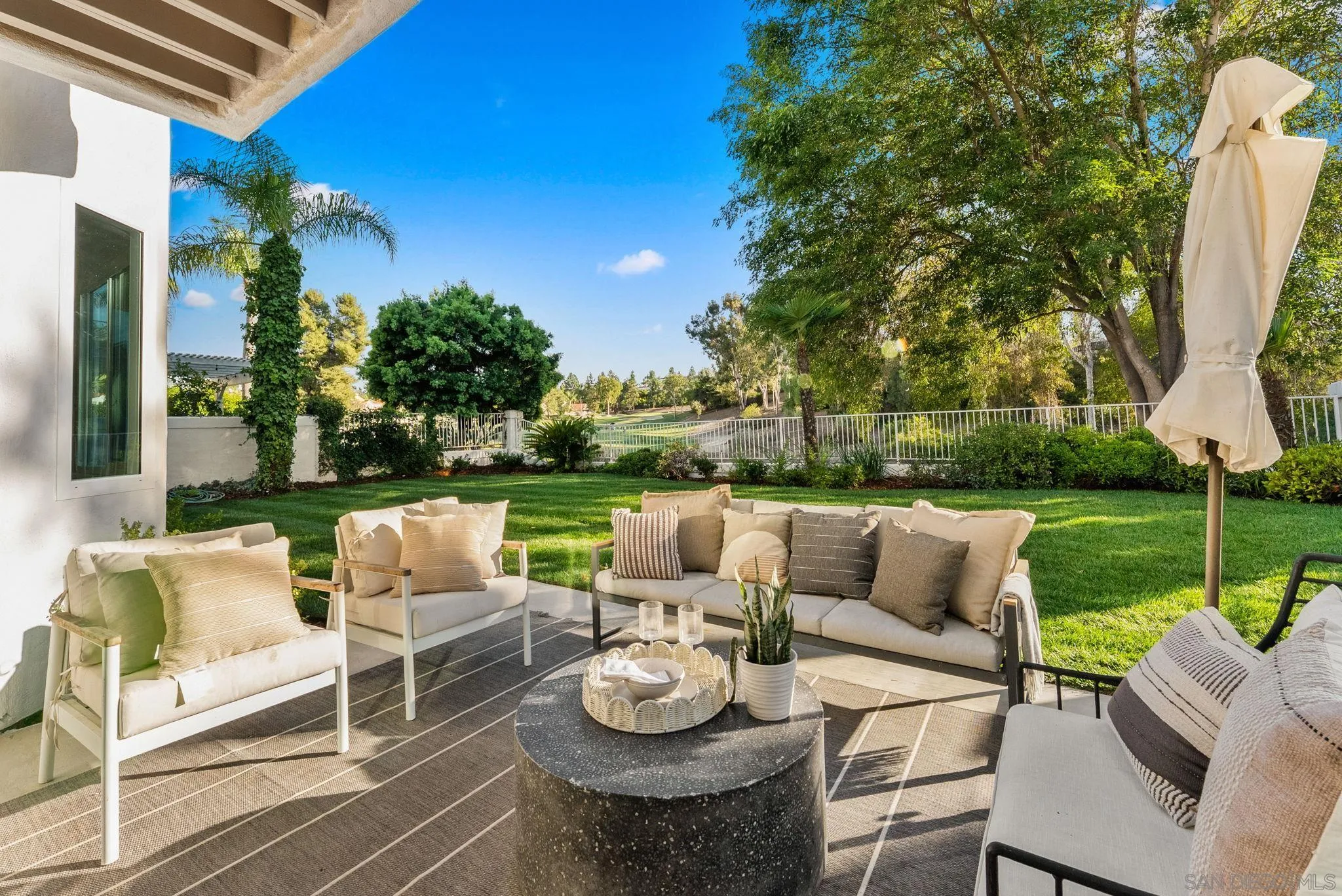 https://cdn.realtyfeed.com/cdn/127/250038202/4537d604434b1f07105083045f673060.webp