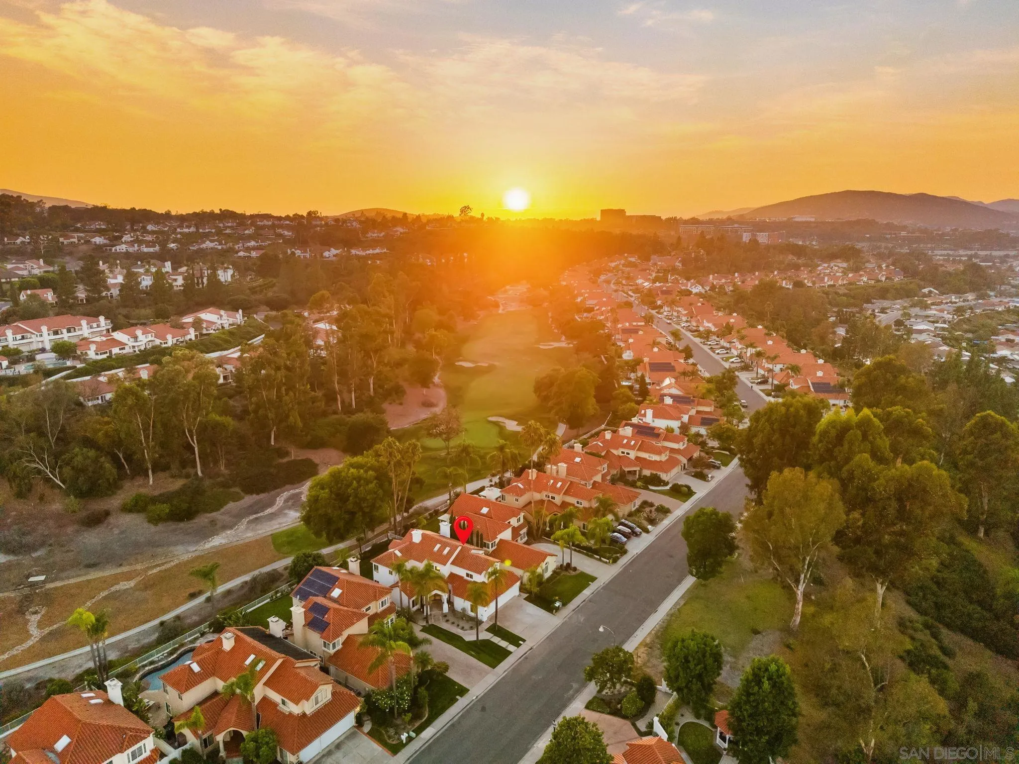 https://cdn.realtyfeed.com/cdn/127/250038202/5fadb4d92b0a07394ed603744df94e1c.webp