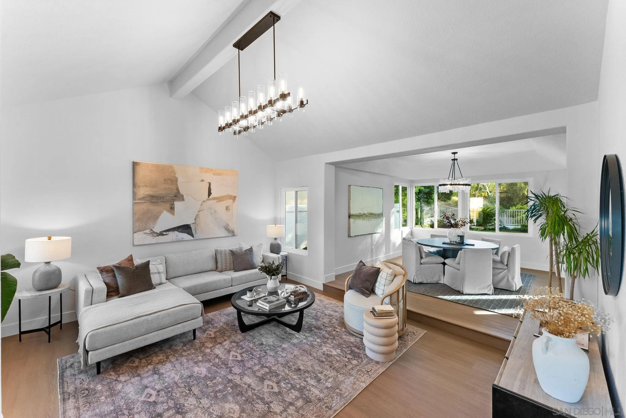 https://cdn.realtyfeed.com/cdn/127/250038202/9b697e72dadf6039b08e40bdc1ce4980.webp