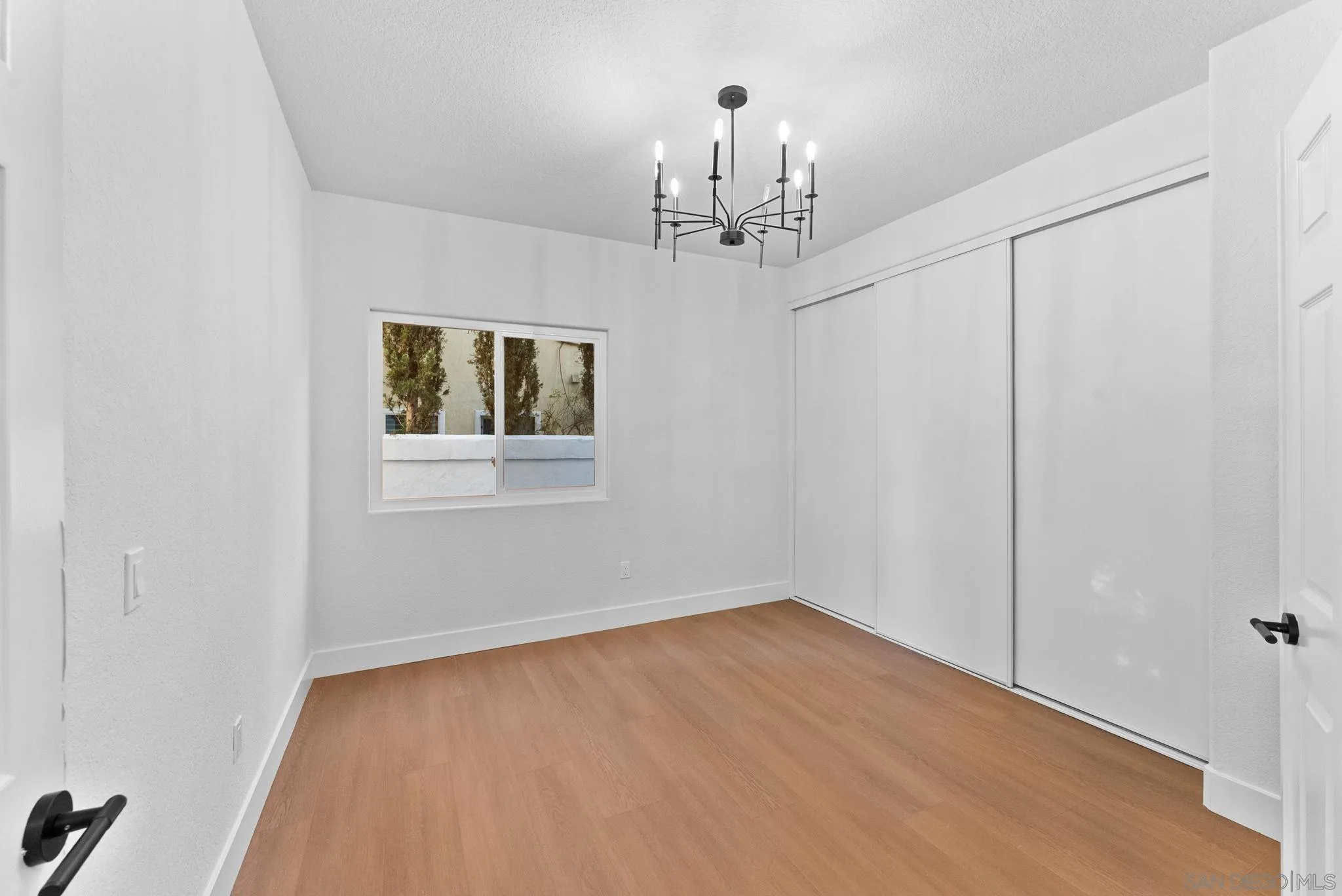 https://cdn.realtyfeed.com/cdn/127/250038202/b06159ba22c3de5ba3d990d7df17b729.webp