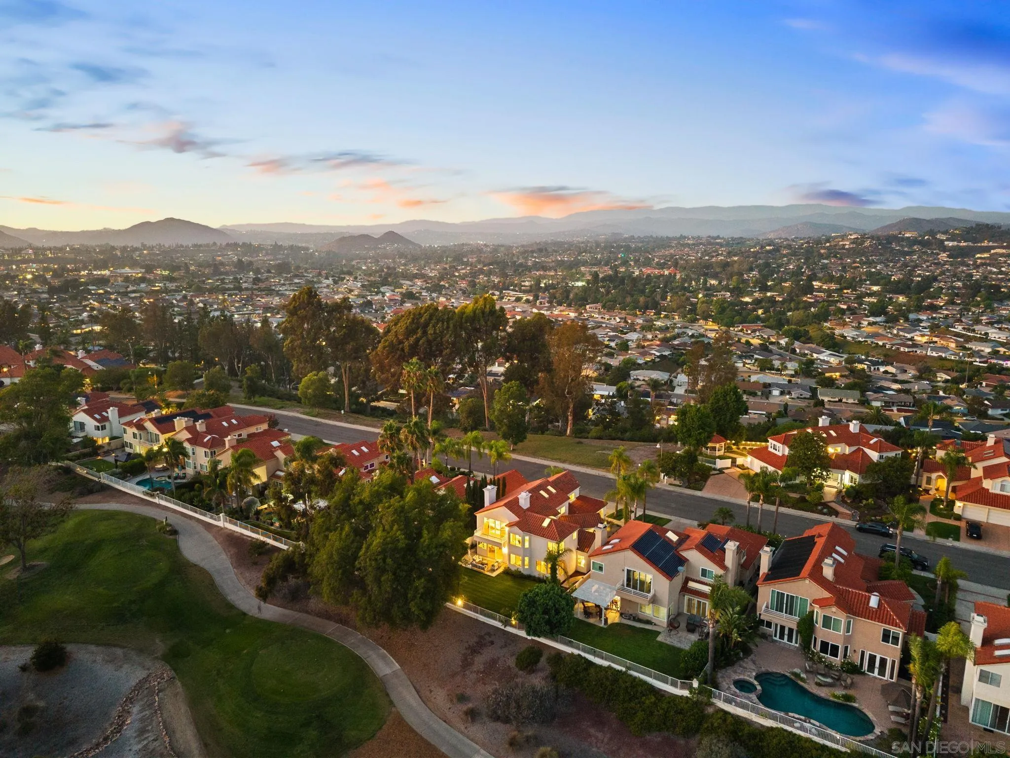 https://cdn.realtyfeed.com/cdn/127/250038202/e23756271679f3e1c1e892650266361d.webp