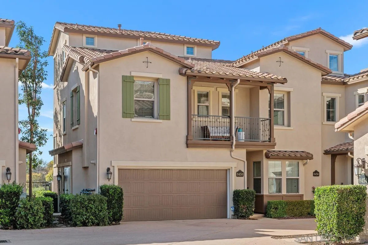 https://cdn.realtyfeed.com/cdn/127/250038203/2c4cf93f66155580f56a3eb6dfa026a4.webp