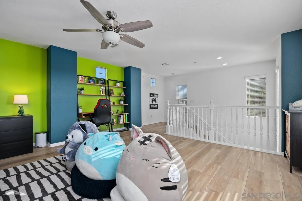 https://cdn.realtyfeed.com/cdn/127/250038203/4e56b94bf0cce8e5d52a948d57bf7544.webp