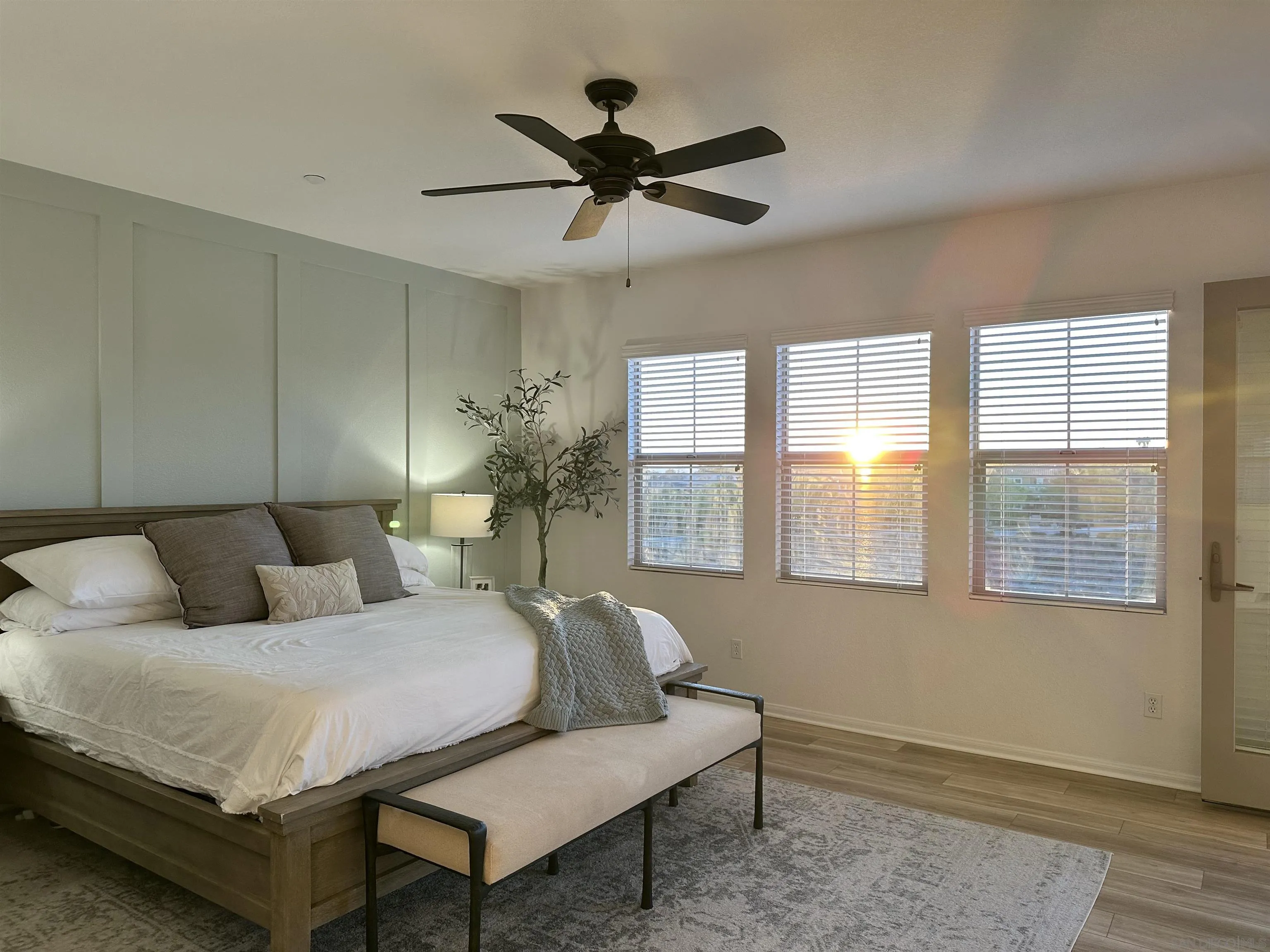 https://cdn.realtyfeed.com/cdn/127/250038203/56effdb68ddf8b7cfcf53f1471fe1ea5.webp