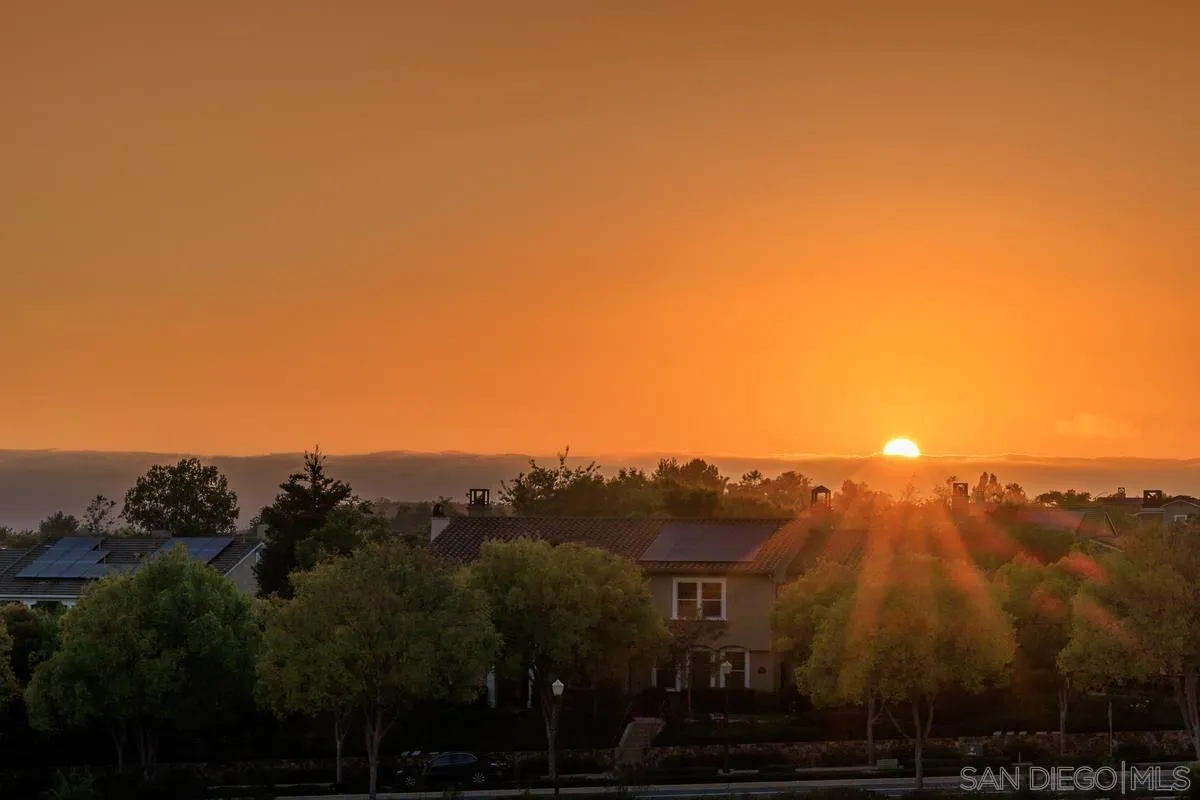 https://cdn.realtyfeed.com/cdn/127/250038203/c3c2c45d96bcbfe9c3d0a2fee672d1d6.webp