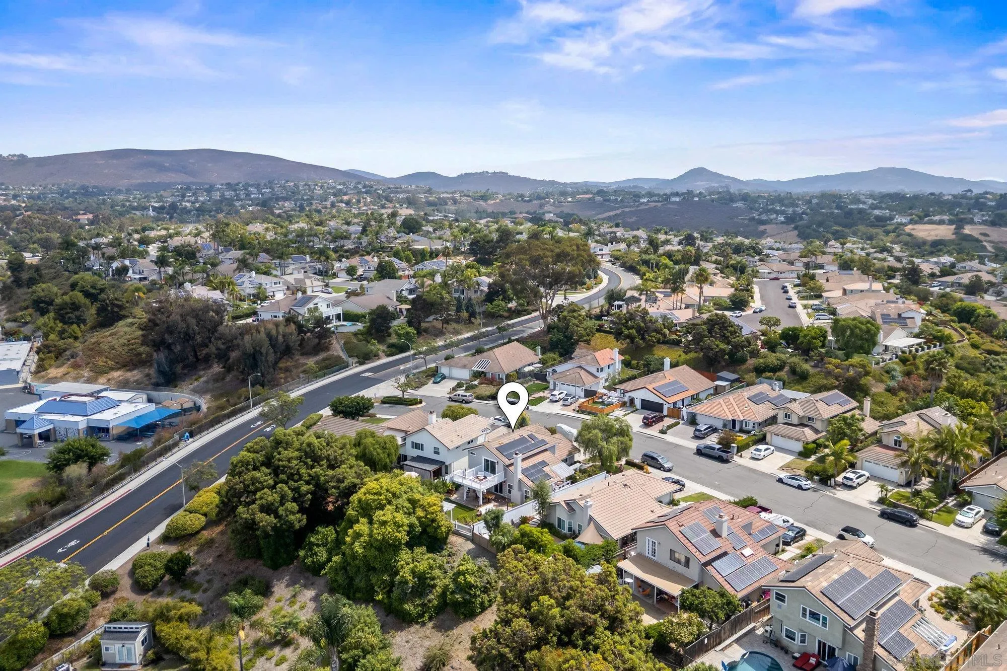 https://cdn.realtyfeed.com/cdn/127/250038206/fa32da2e06570cb90291b37980c2b0d2.webp
