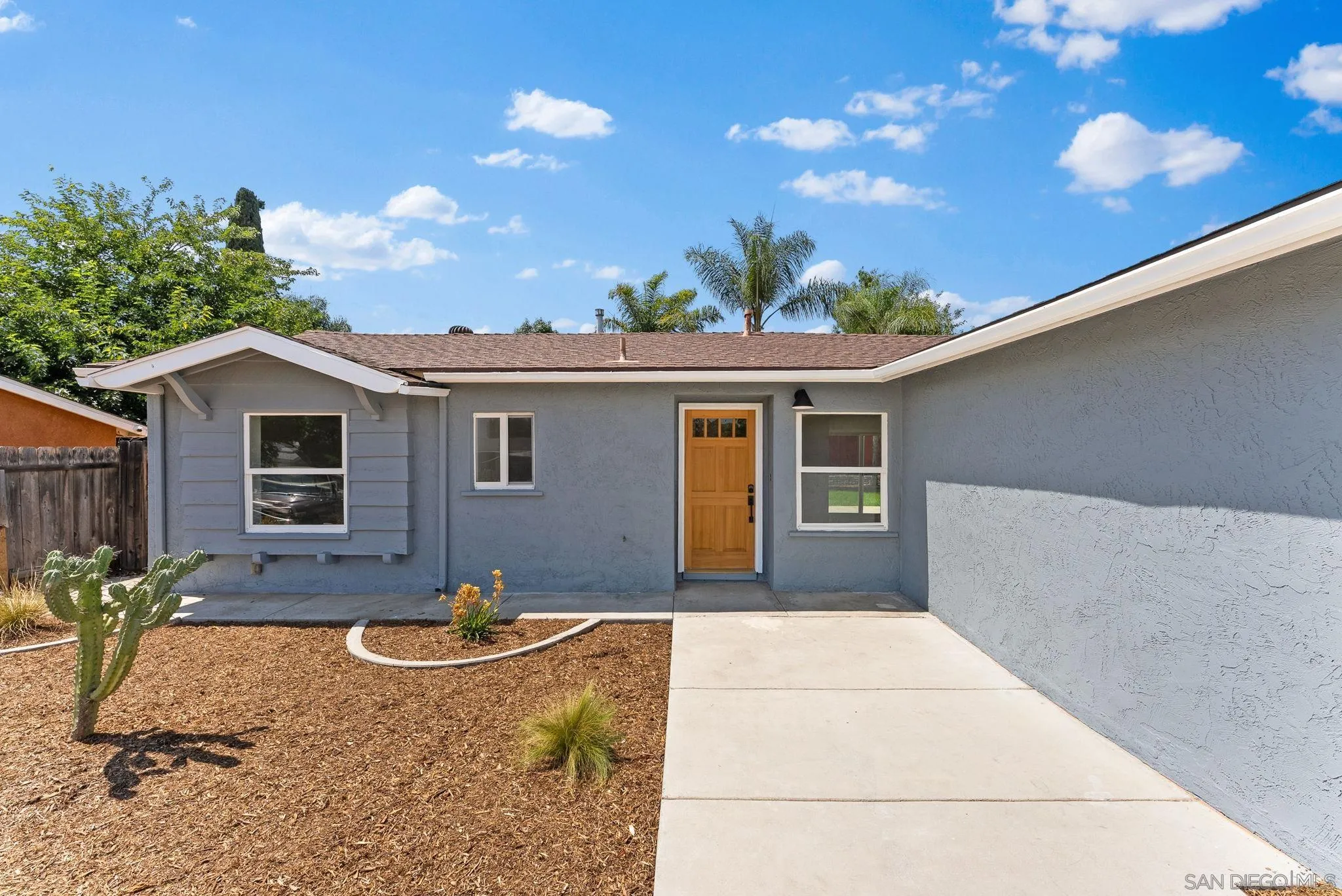 https://cdn.realtyfeed.com/cdn/127/250038218/6a3202d99eaa72ce5dbe3acec3e7035a.webp