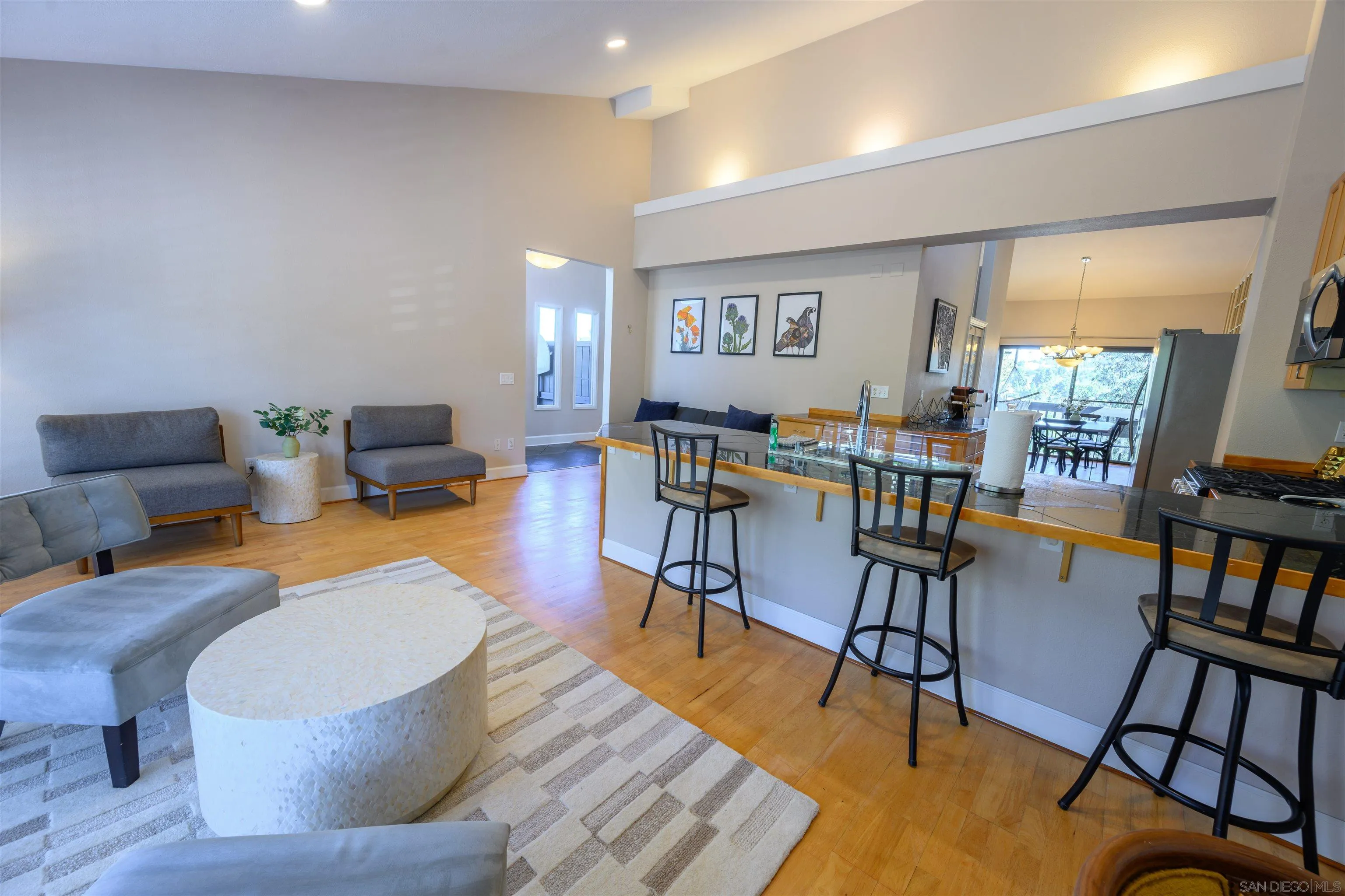 https://cdn.realtyfeed.com/cdn/127/250038219/8cf2df58e2a1ab7b1dccbaf92f4ce9ac.webp