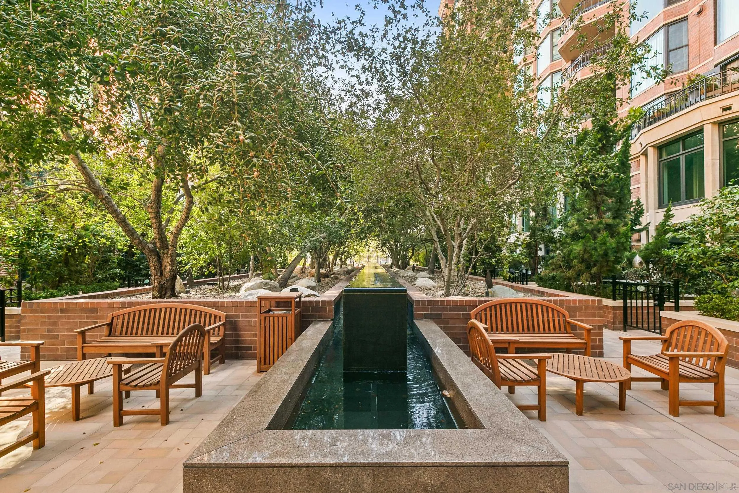 https://cdn.realtyfeed.com/cdn/127/250038228/3f8da0022a3b0d1524e585887cb443f2.webp