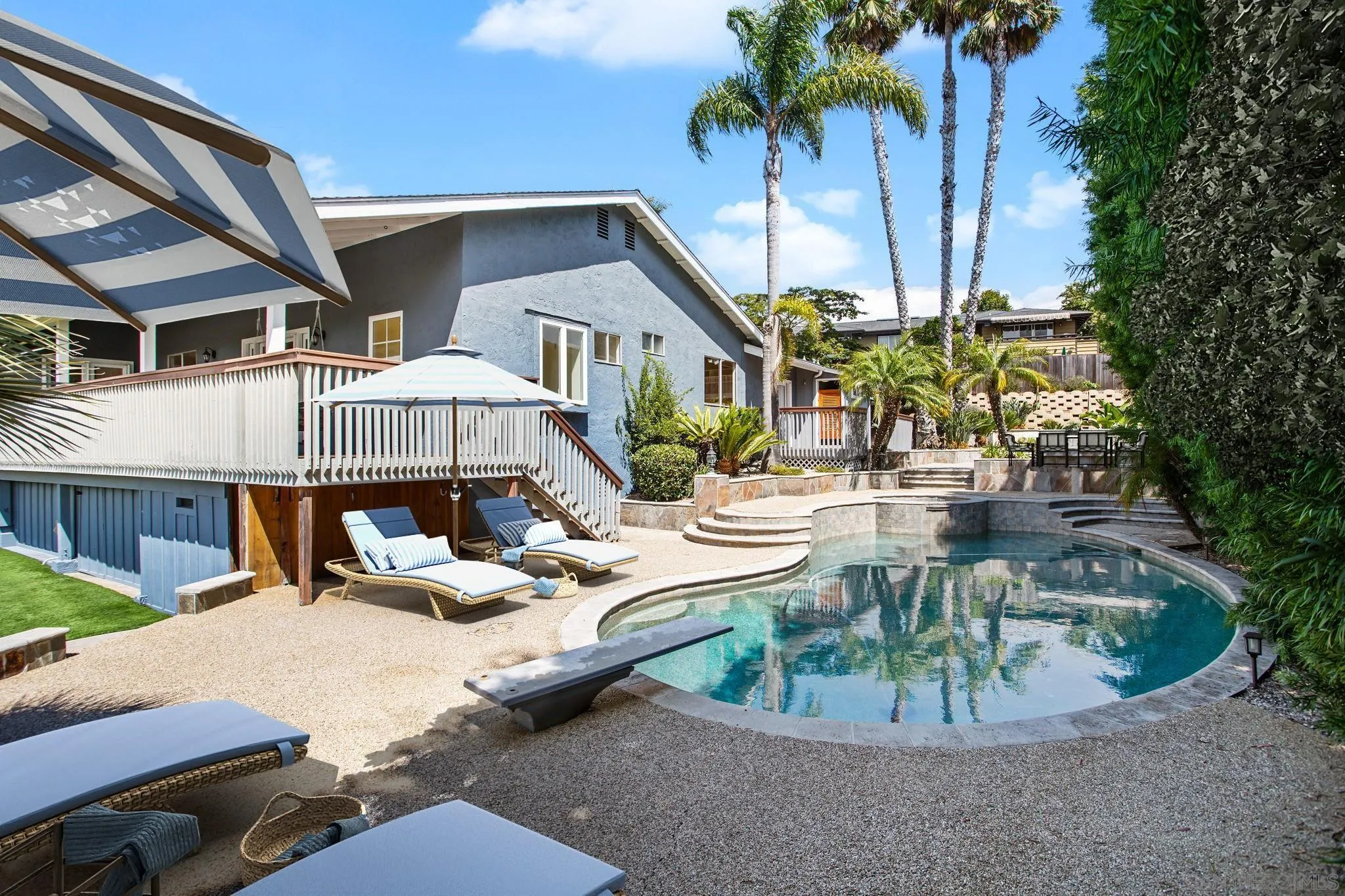 https://cdn.realtyfeed.com/cdn/127/250038230/a7c876f9f3da822cba811683c11d4cbc.webp