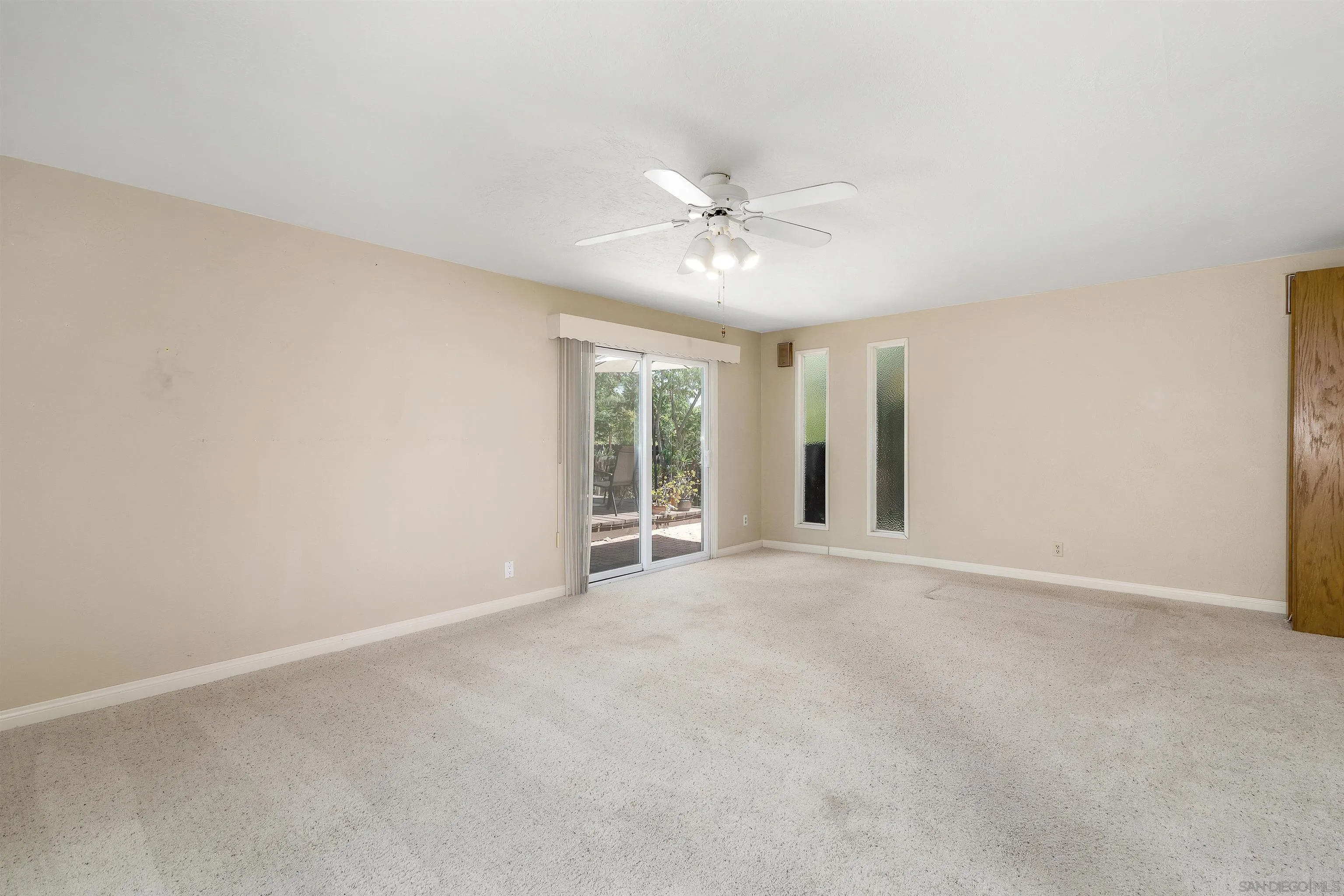 https://cdn.realtyfeed.com/cdn/127/250038231/6e409103aed1011023a66a49b168301b.webp