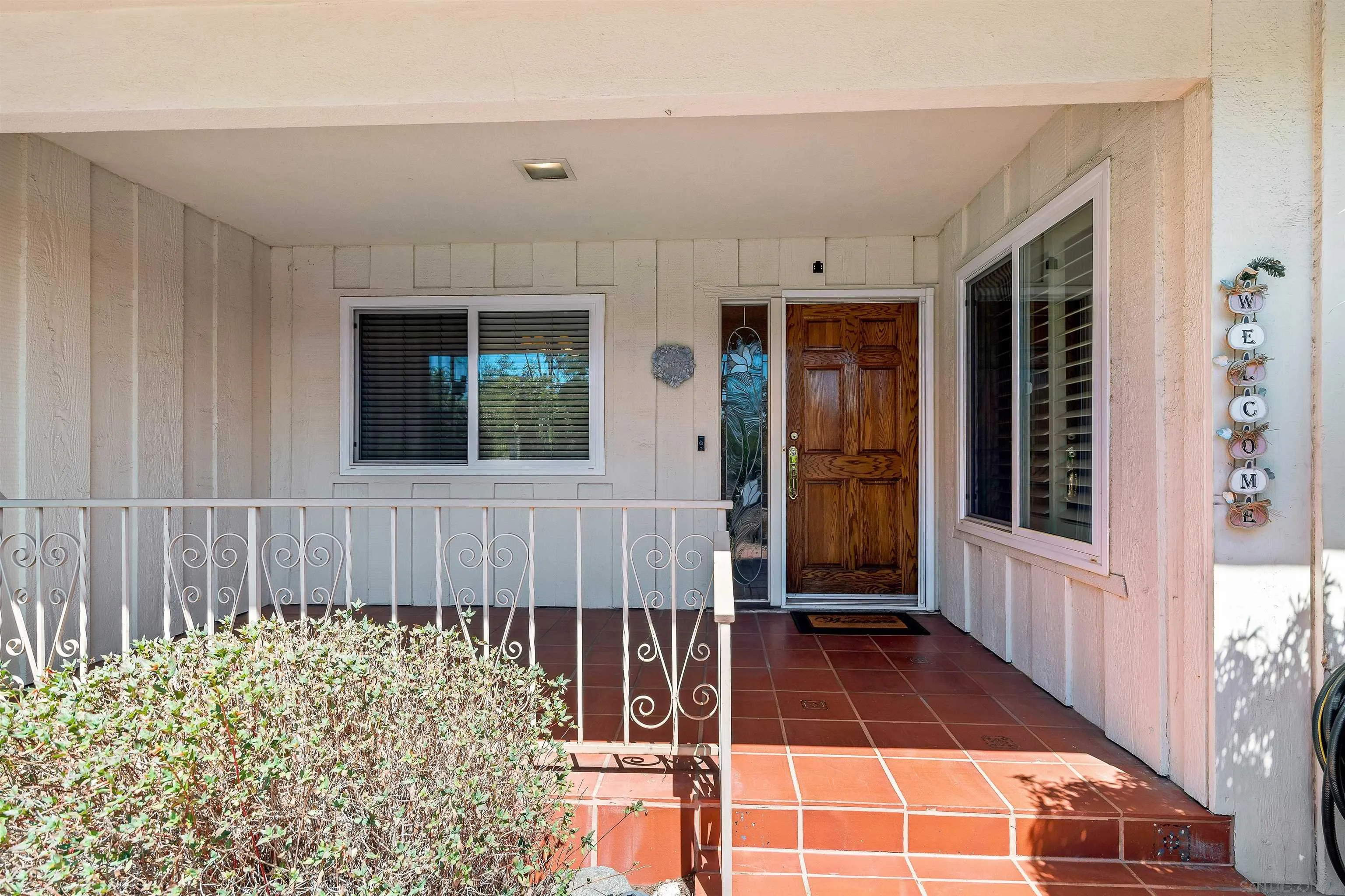 https://cdn.realtyfeed.com/cdn/127/250038231/a1bea6adfb8f11f73f4211677aa9f3c4.webp