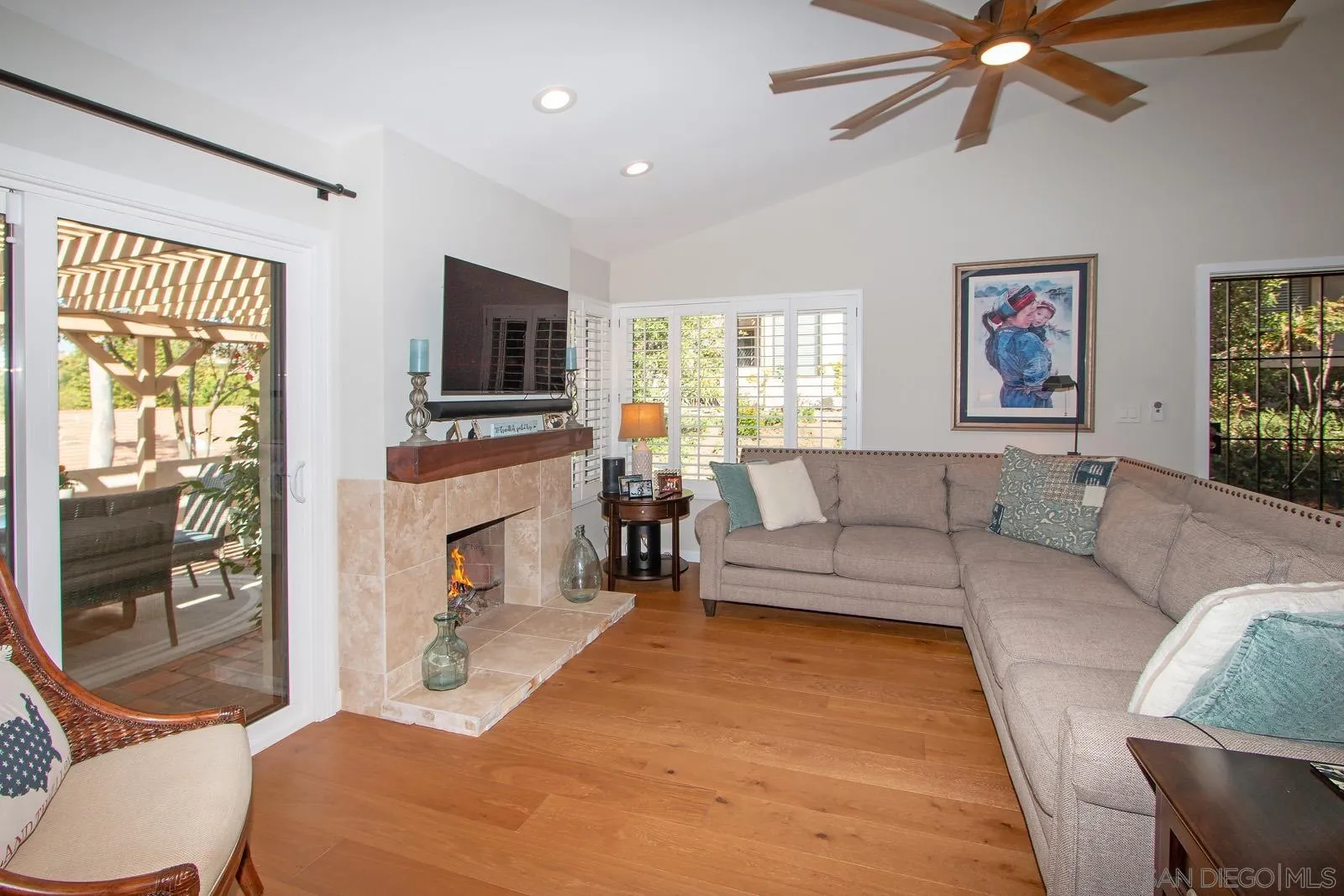 https://cdn.realtyfeed.com/cdn/127/250038234/4e6facc3cb58a3c09254500da9c5e804.webp