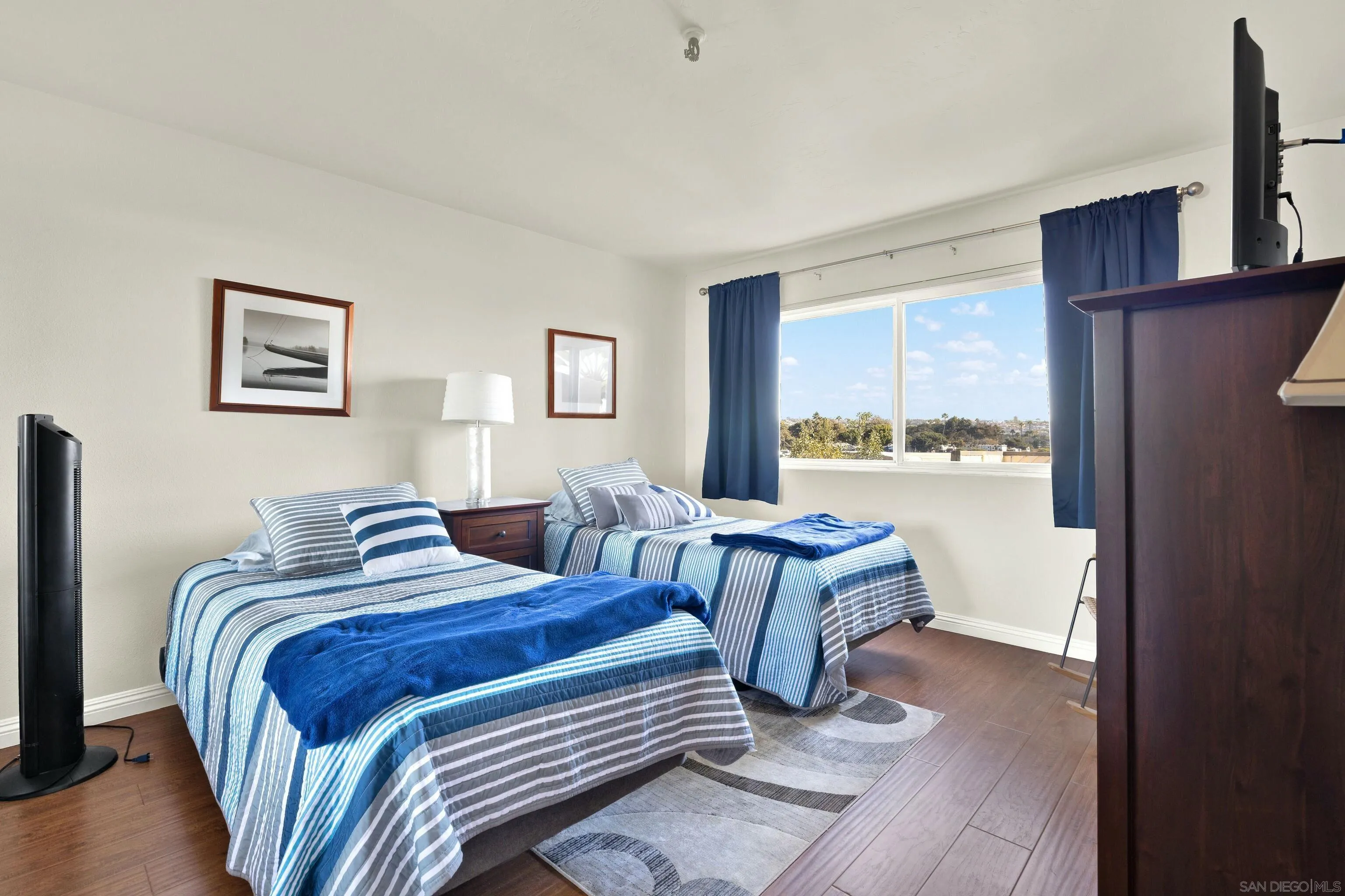 https://cdn.realtyfeed.com/cdn/127/250038237/b0406cf6e3b691a911f03e830857b327.webp