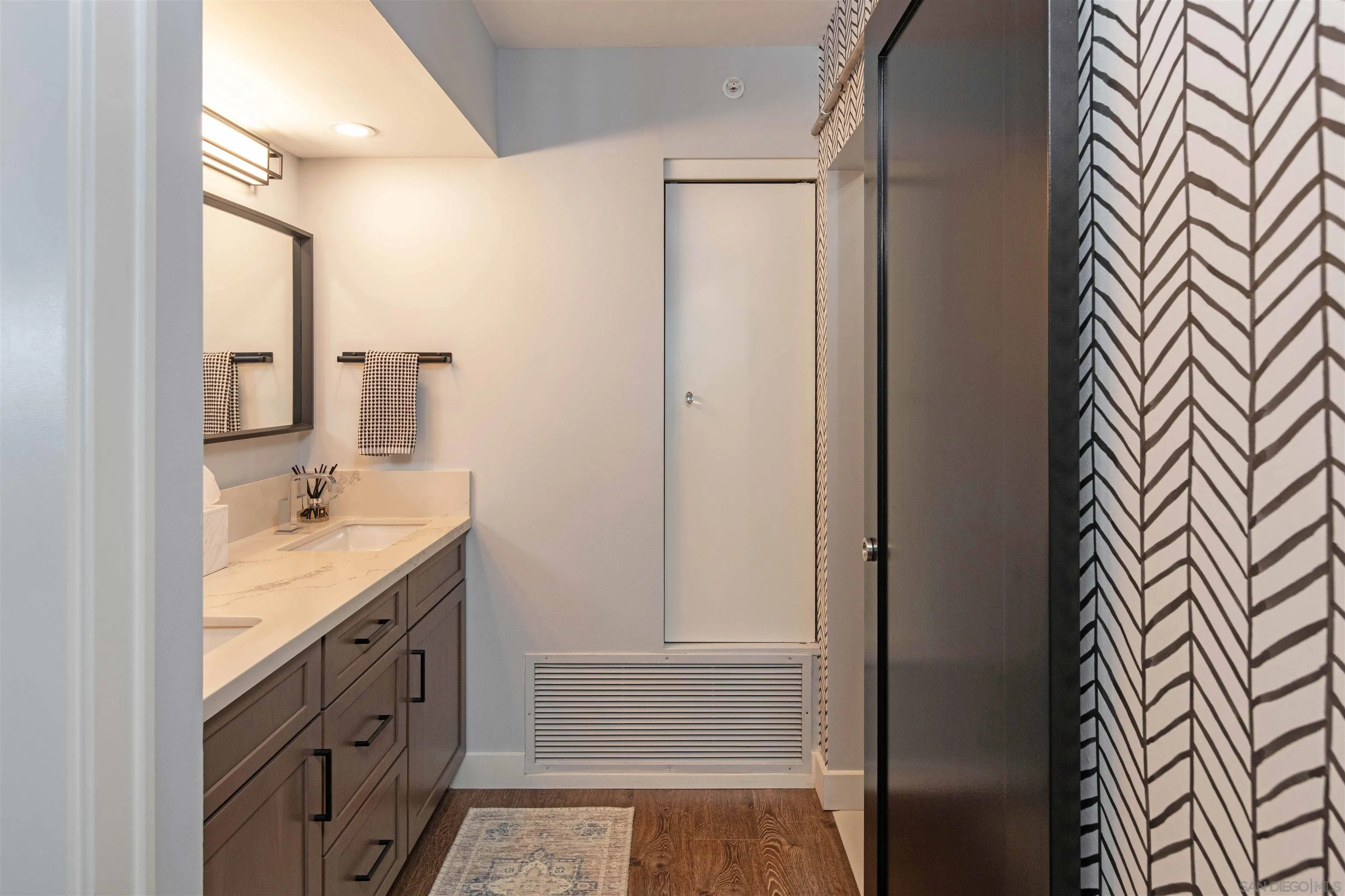 https://cdn.realtyfeed.com/cdn/127/250038242/490e3fb52e732e7bb2ee433b4a36c789.webp
