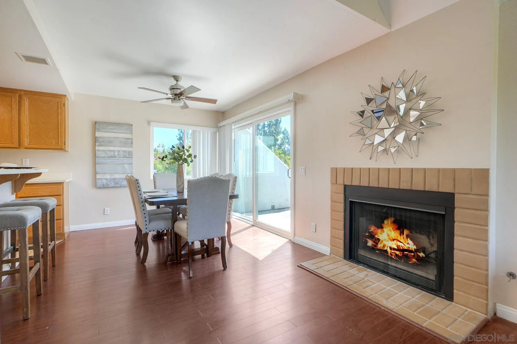 Photo #4: 250038243 Listing 
