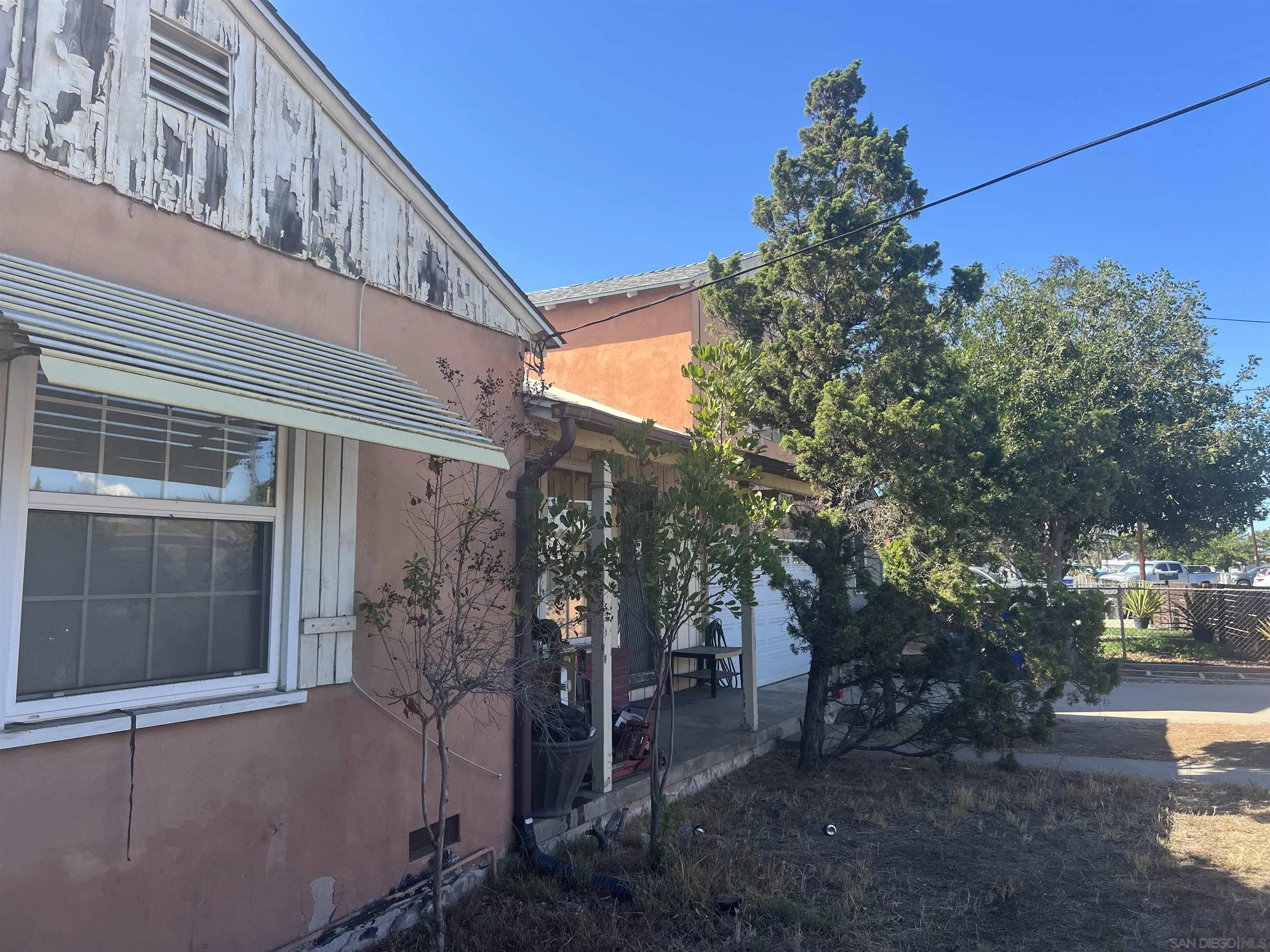 https://cdn.realtyfeed.com/cdn/127/250038245/eb86b6d430664dc26b5a5f0adefb4abc.webp