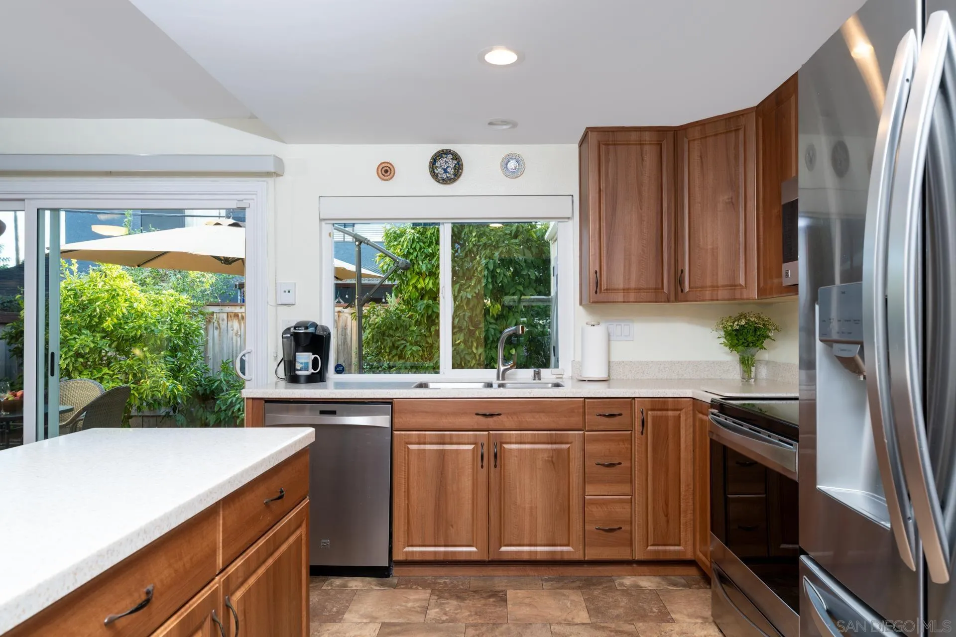 https://cdn.realtyfeed.com/cdn/127/250038249/20881fc64d28ef98a436d1714042f5c1.webp