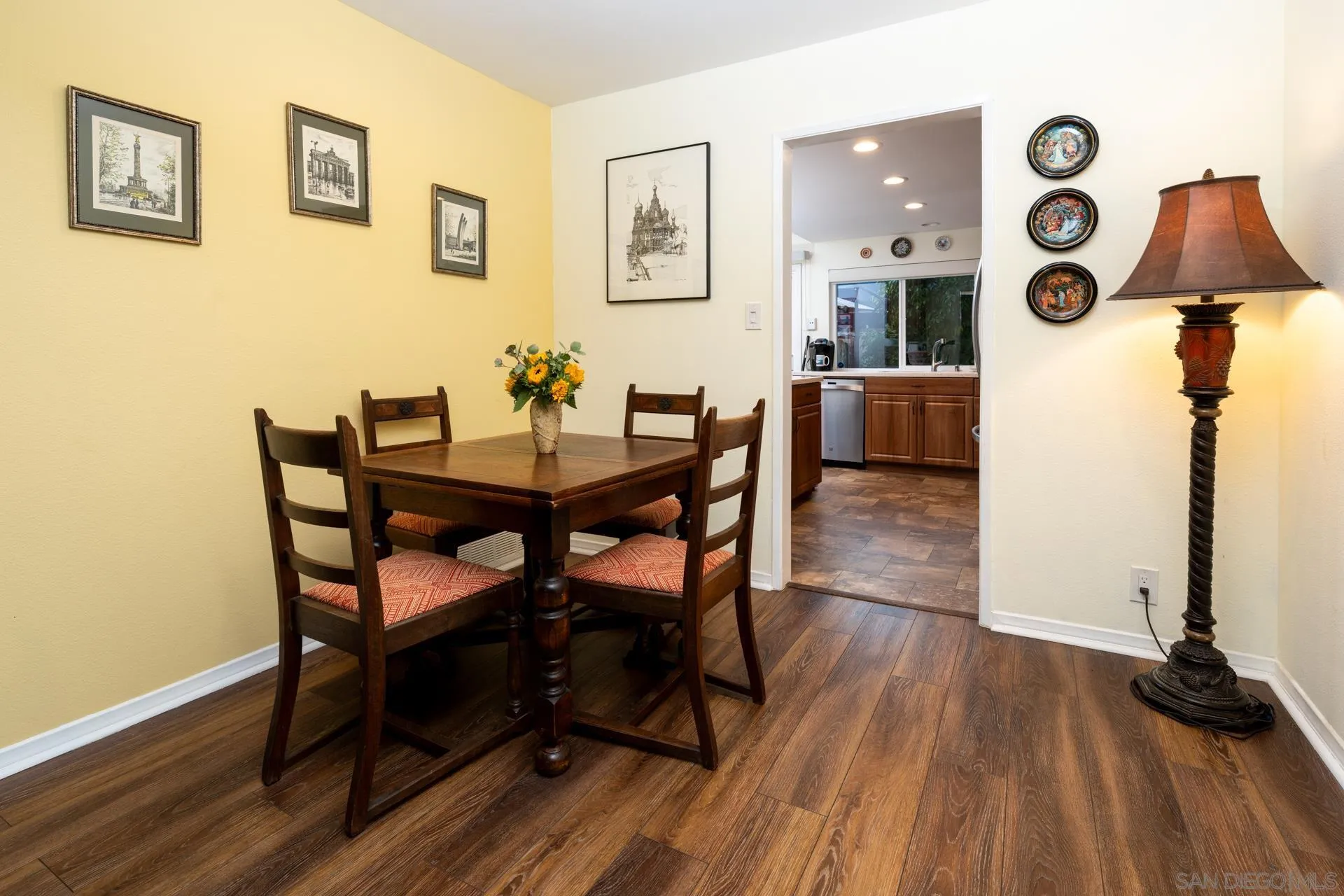 https://cdn.realtyfeed.com/cdn/127/250038249/59e7e5af6bf3ed8e35e2e86b36852011.webp