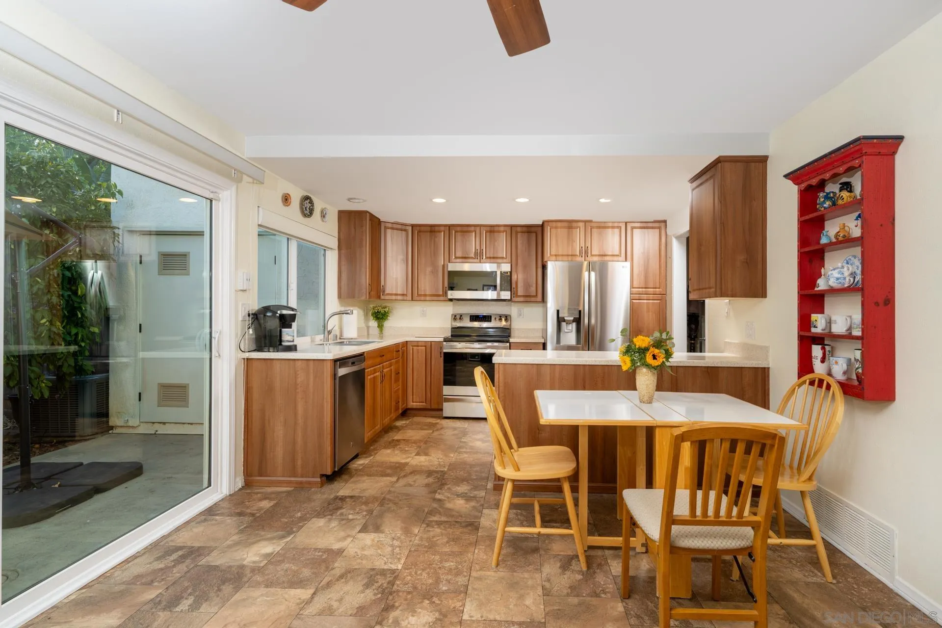 https://cdn.realtyfeed.com/cdn/127/250038249/9116cf76dac8c940e5c6dffda72cd584.webp