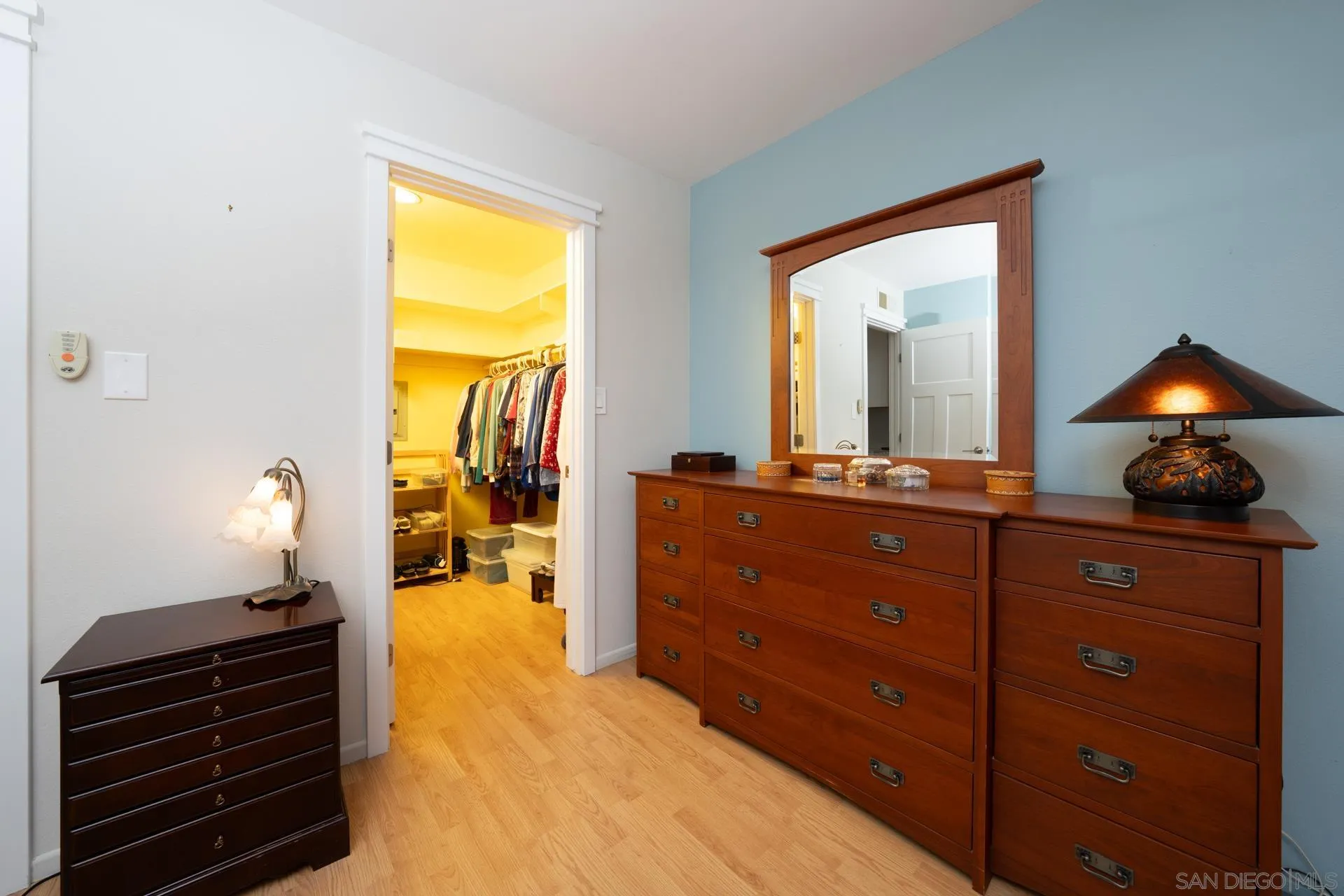 https://cdn.realtyfeed.com/cdn/127/250038249/9b26ec58dbf67da17e8bc99dd6a72028.webp