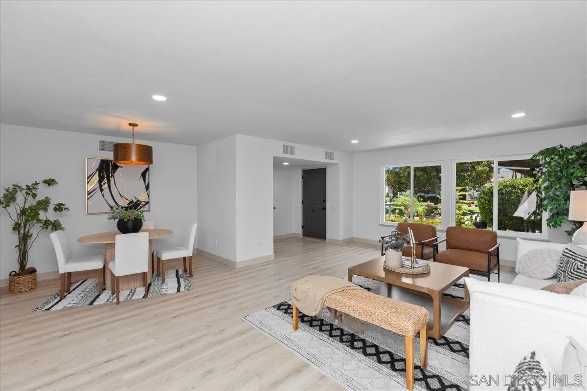 Photo #4: 250038253 Listing 