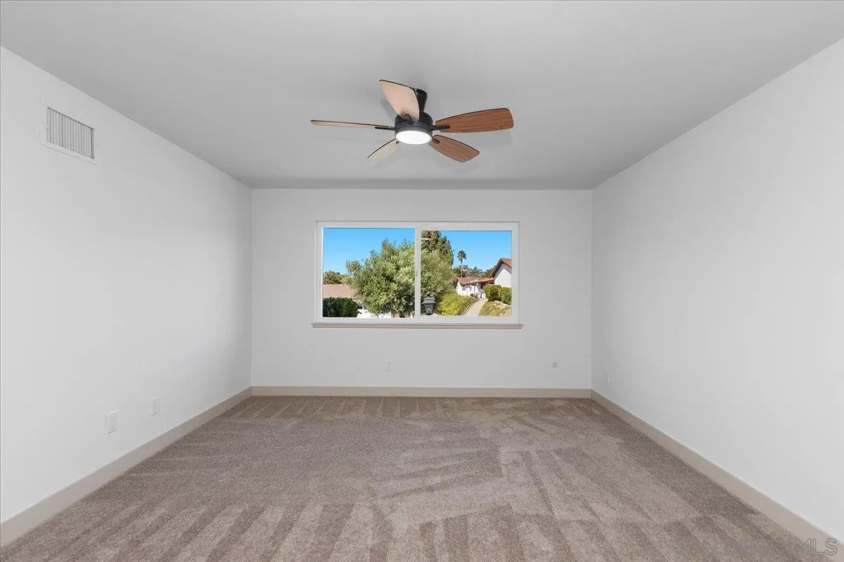 https://cdn.realtyfeed.com/cdn/127/250038253/a7f2bc1d414207112c1de48ee6dc743e.webp