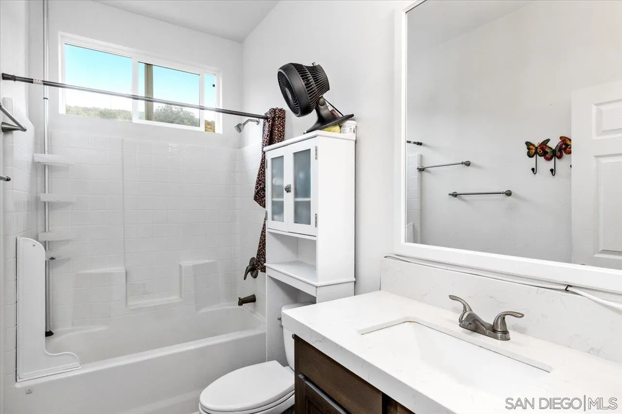 https://cdn.realtyfeed.com/cdn/127/250038254/c59e69ce41c6a7f75c052c8f63222000.webp