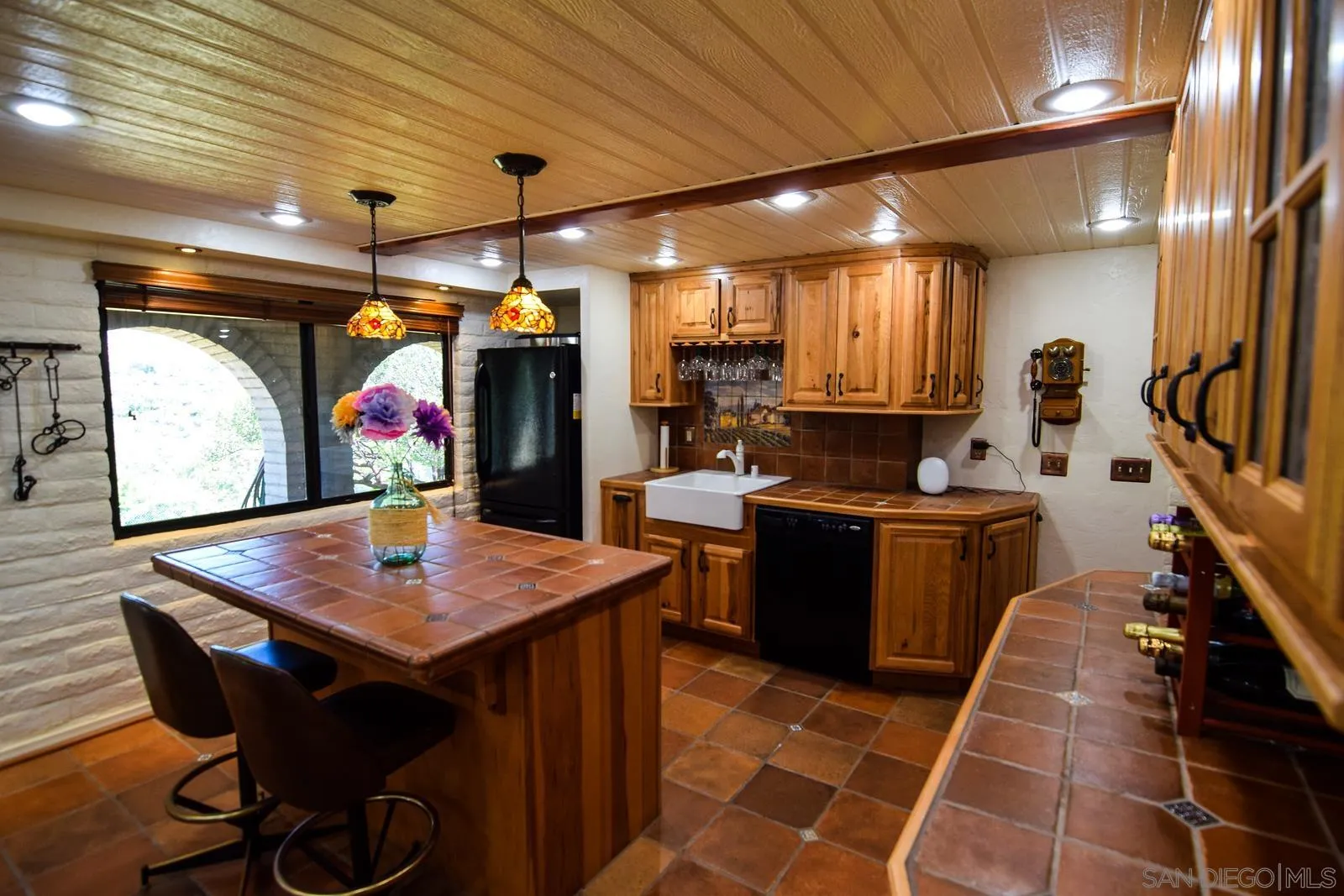 https://cdn.realtyfeed.com/cdn/127/250038255/d08f9066d448068c110d25351926edca.webp