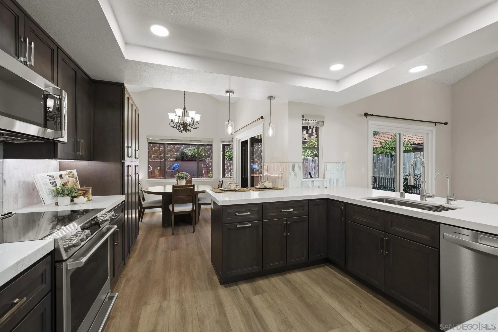 https://cdn.realtyfeed.com/cdn/127/250038263/2800e09471cca1dacc019e03ea16be40.webp