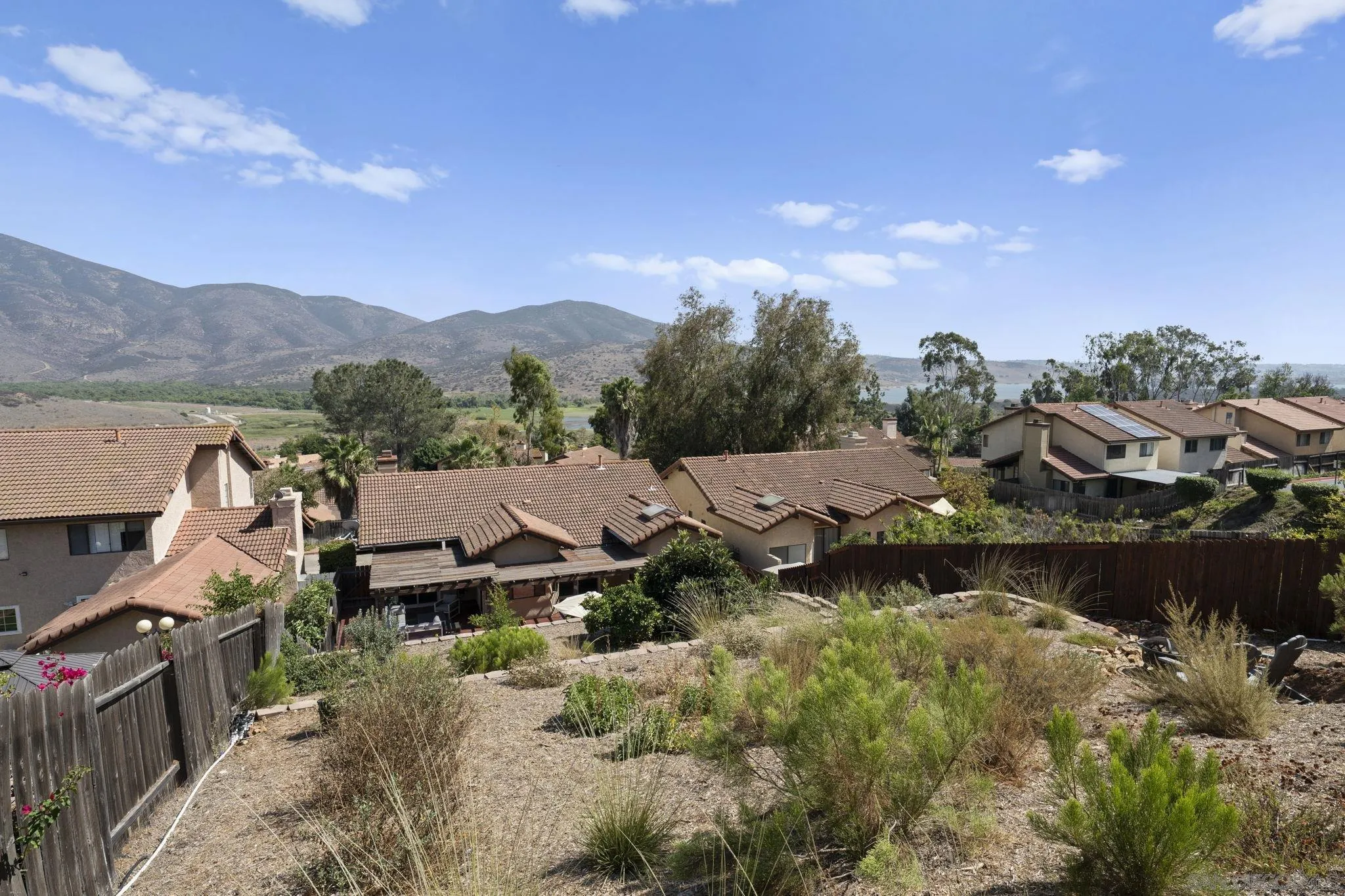 https://cdn.realtyfeed.com/cdn/127/250038263/a0660924cfa96cfcc3e78d0aea4d4ede.webp