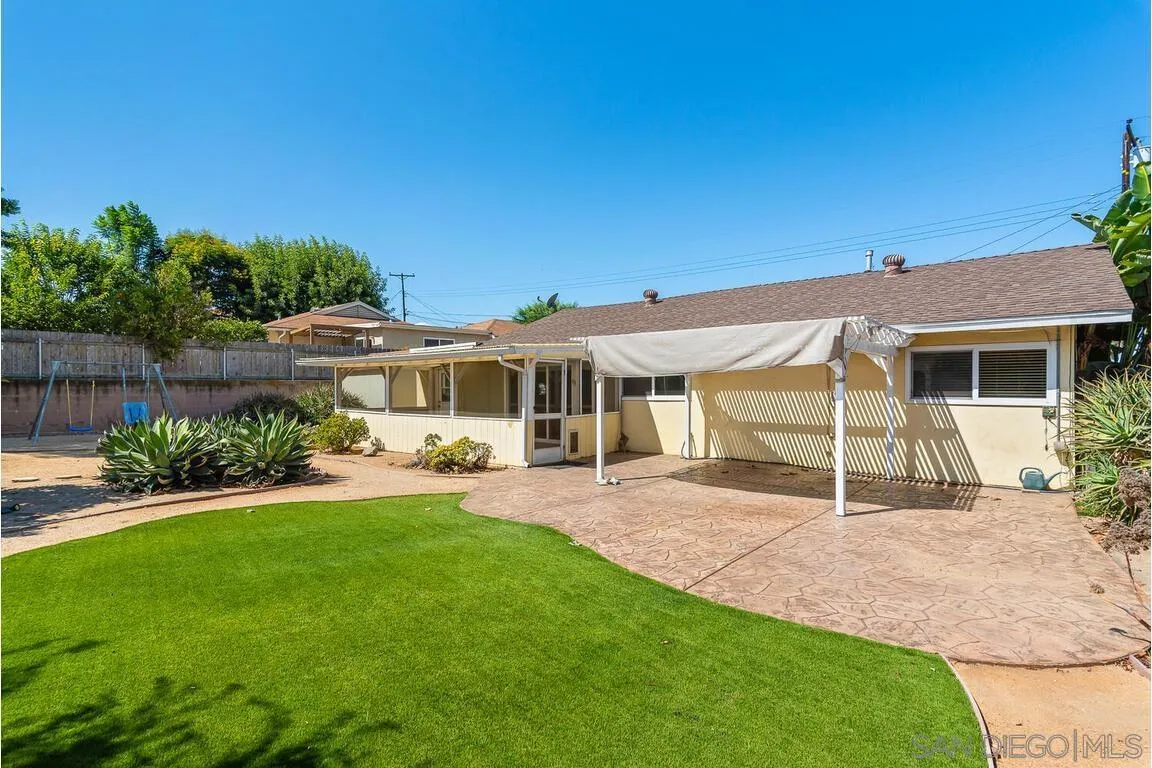 https://cdn.realtyfeed.com/cdn/127/250038264/8b6142a7dbb0e0beeb6de6467decb4c4.webp