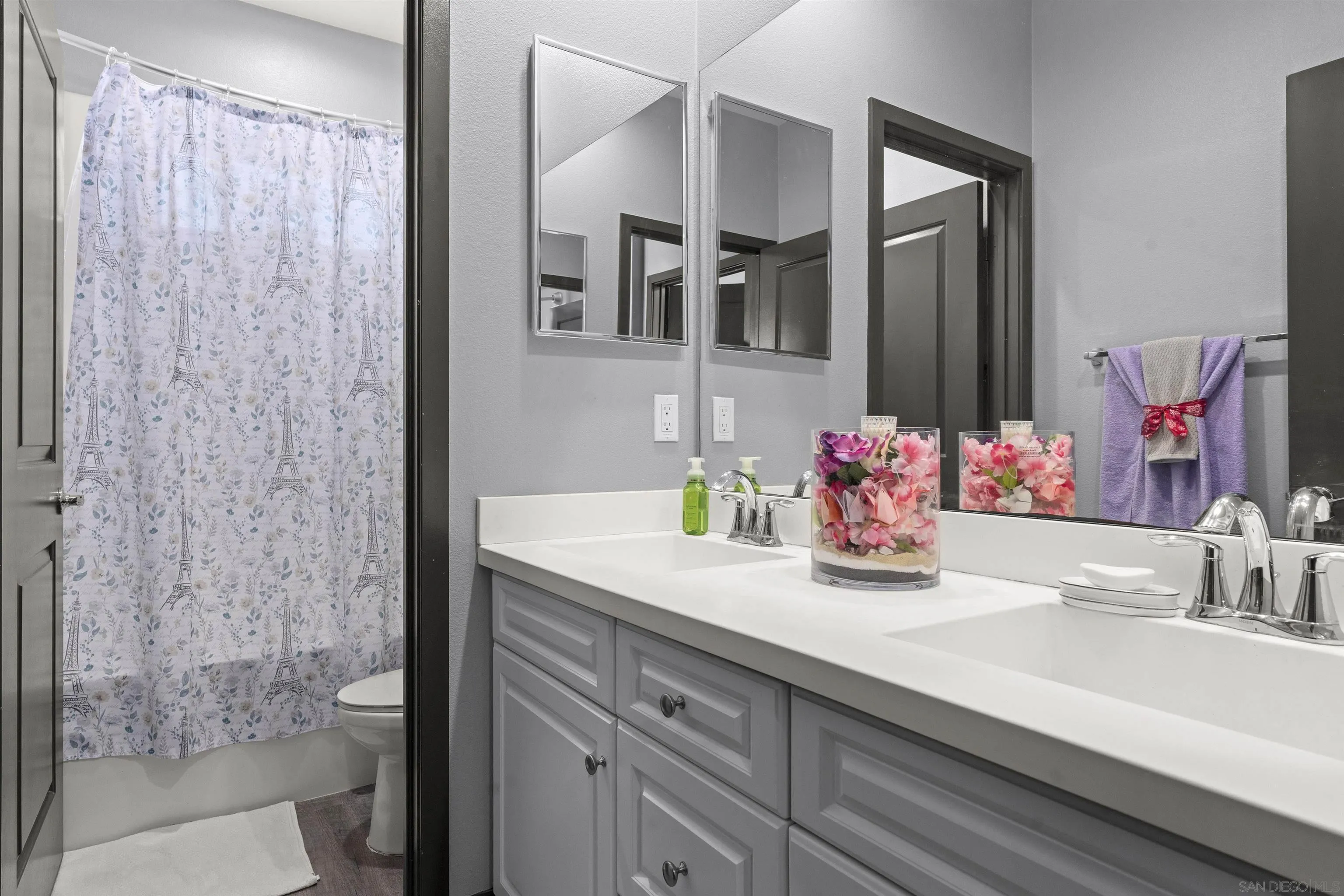 https://cdn.realtyfeed.com/cdn/127/250038265/7f4cd119a8b50c3b7ae9c68c913f346e.webp