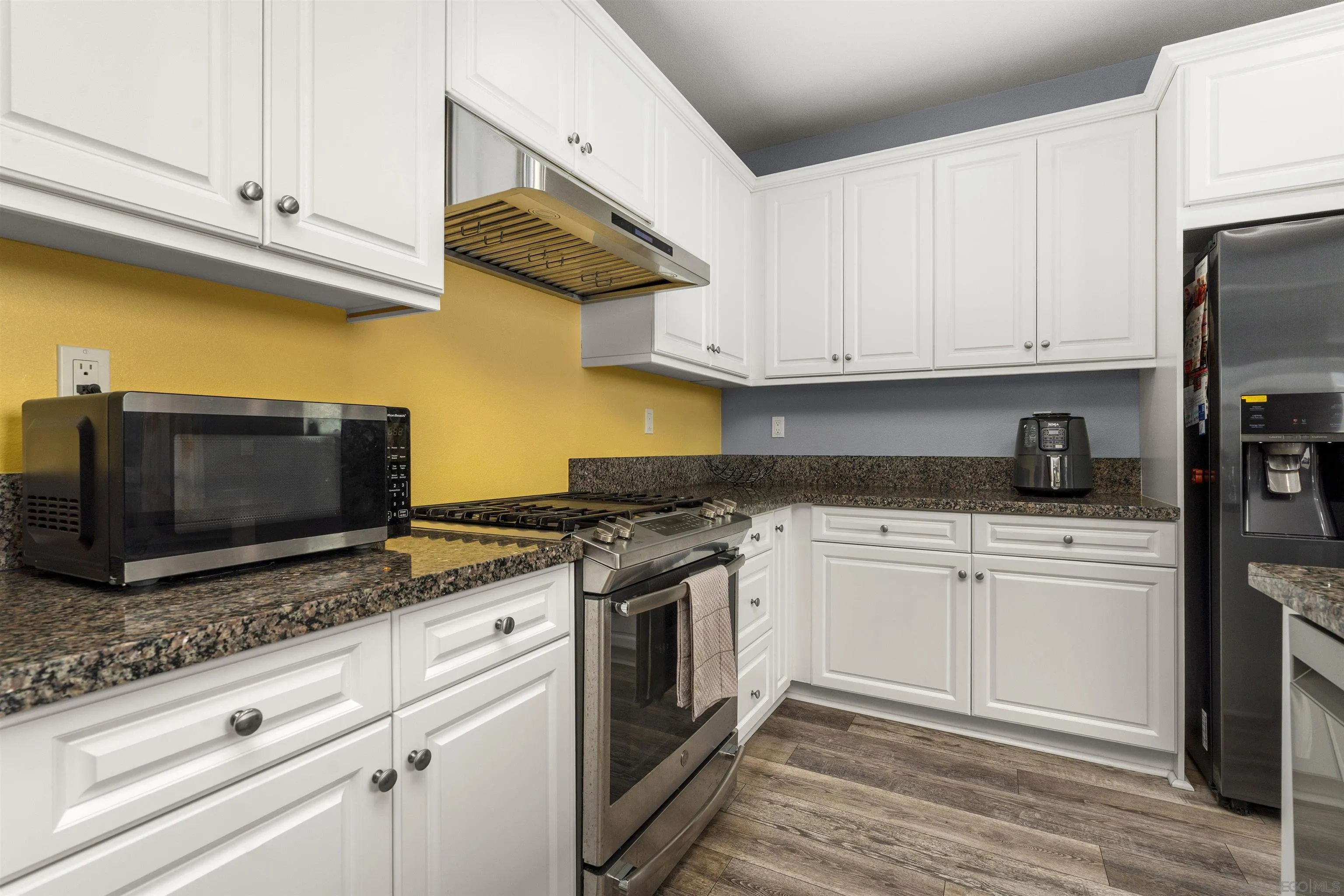https://cdn.realtyfeed.com/cdn/127/250038265/d6d8014221e731f39e4427574b4799a7.webp