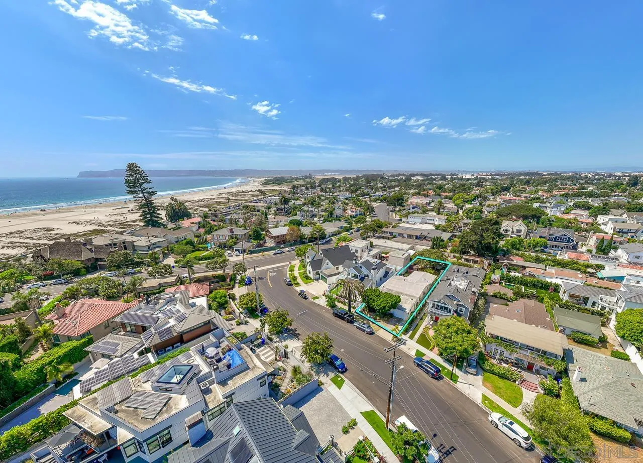 https://cdn.realtyfeed.com/cdn/127/250038270/4f36d805cda7d8ada05e614eb1b1d48c.webp