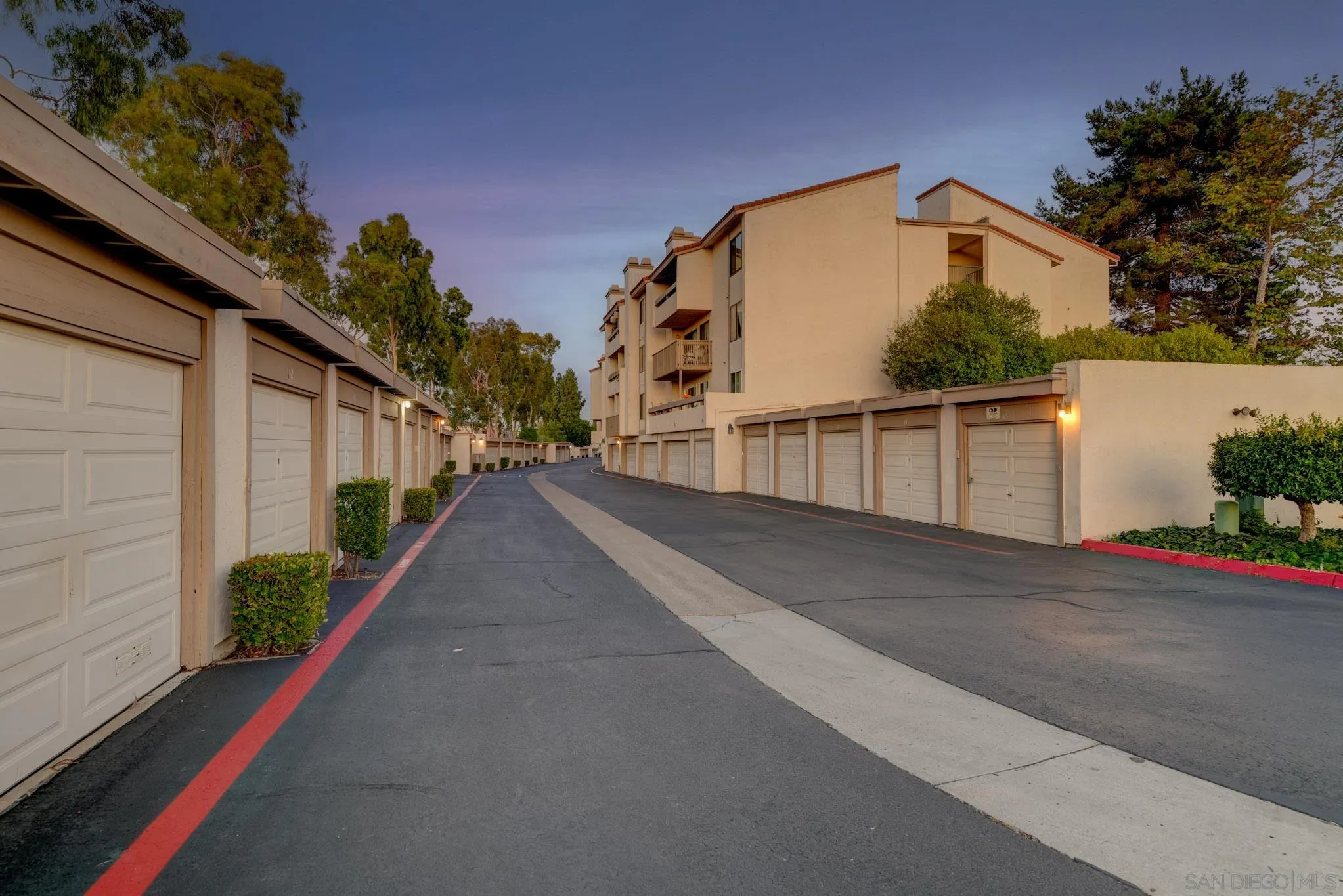 Photo #25: 250038299 Listing: Photo #25