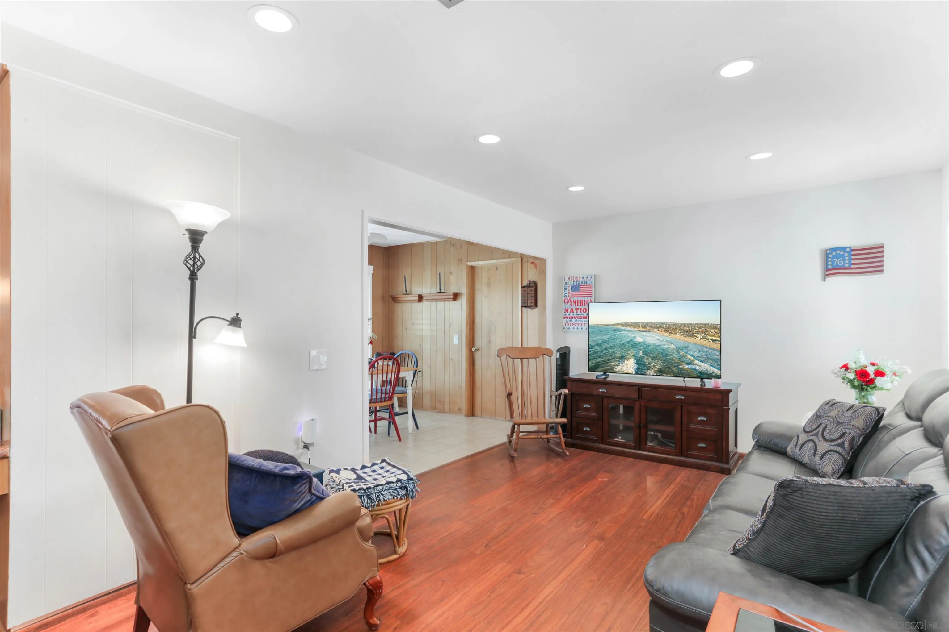https://cdn.realtyfeed.com/cdn/127/250038303/05286c82b3a0a7bdea86e584403014bc.webp