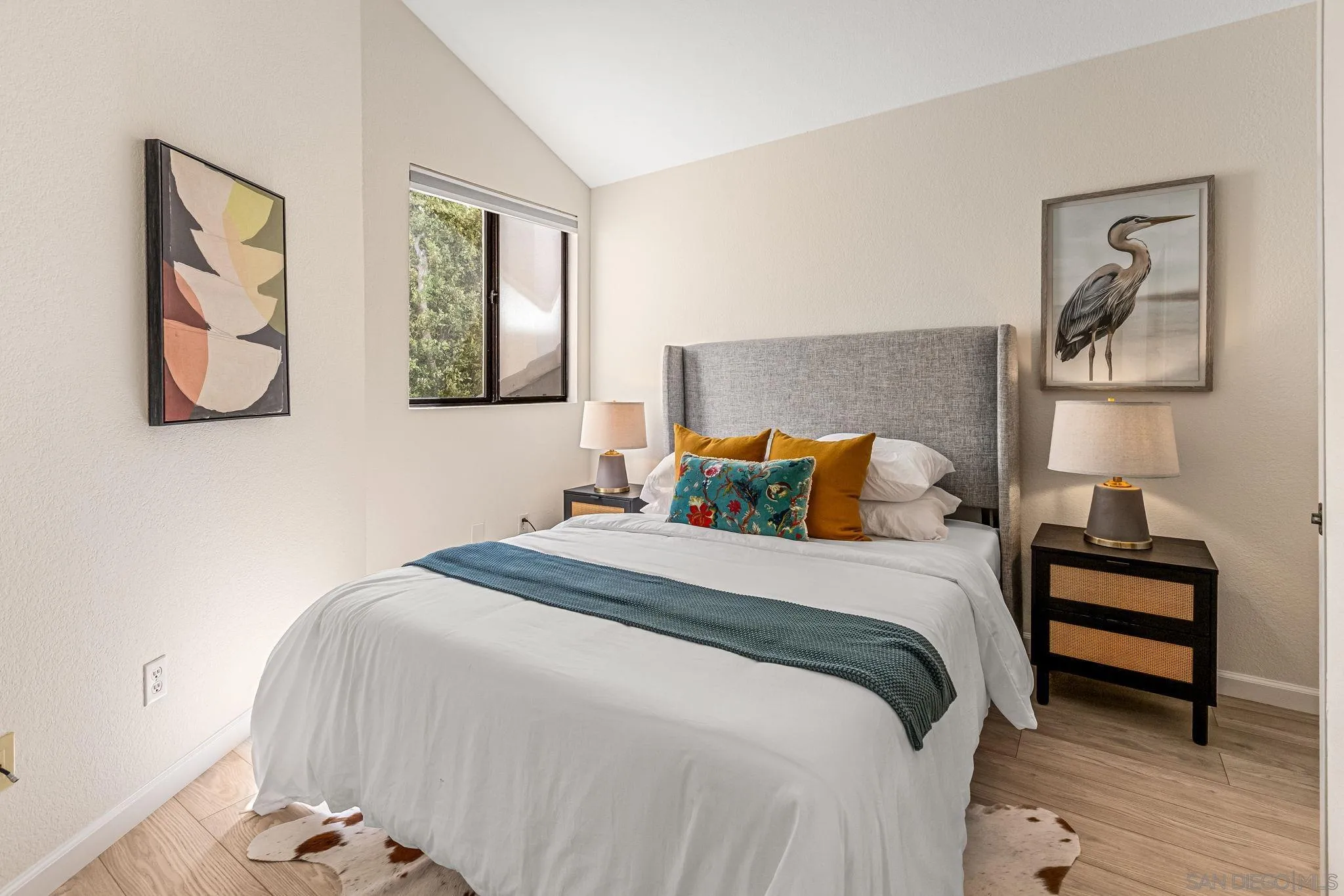 https://cdn.realtyfeed.com/cdn/127/250038311/3e288ff73039f9c45c8016b2046640ab.webp