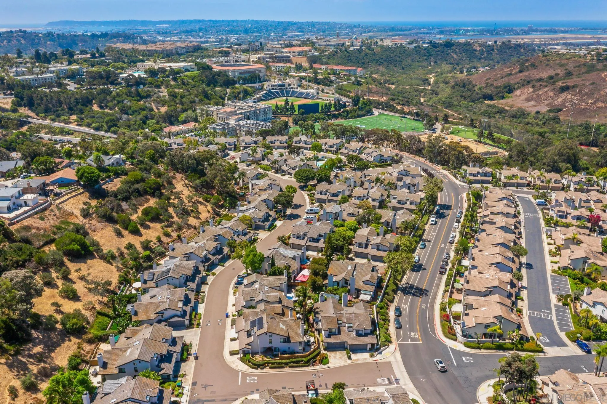 https://cdn.realtyfeed.com/cdn/127/250038311/c35a1481238aefc033523a2b1f87b8a8.webp