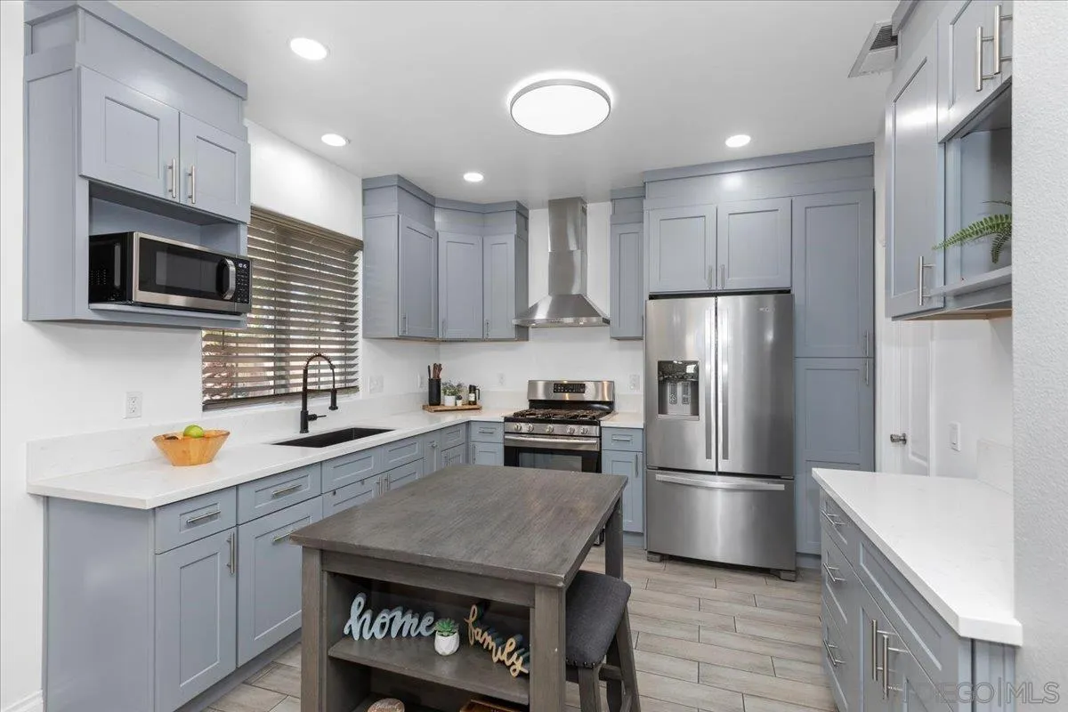https://cdn.realtyfeed.com/cdn/127/250038314/0bbee2a8297e10c9ca64e047f754cd42.webp