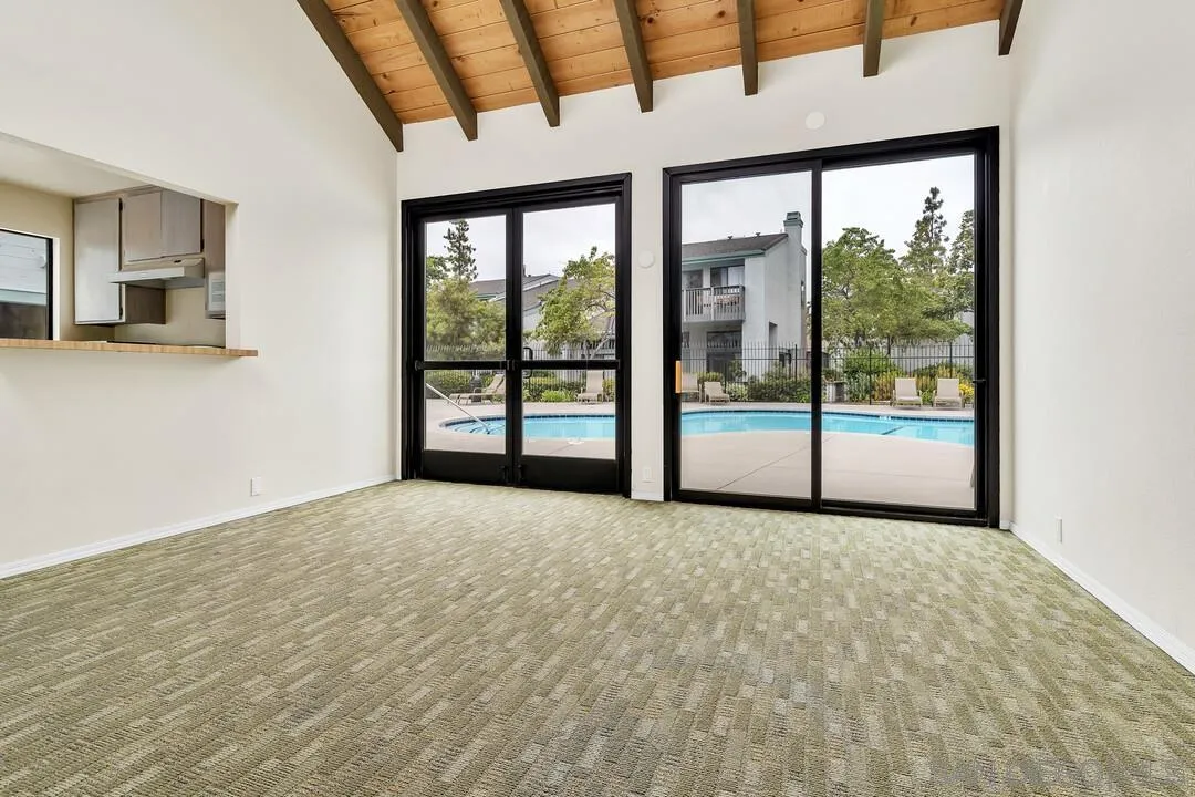 Photo #28: 250038323 Listing: Photo #28