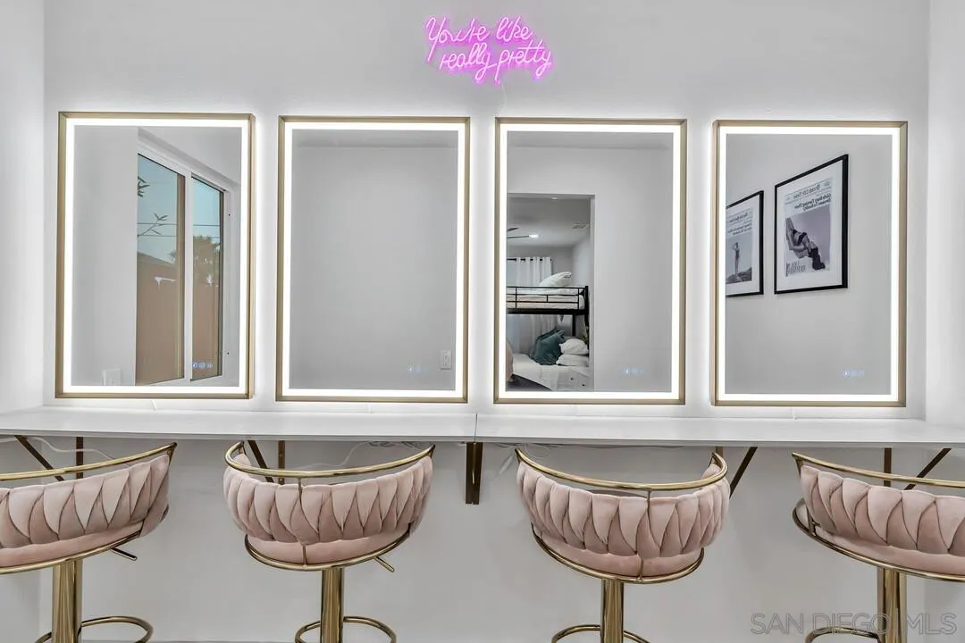 https://cdn.realtyfeed.com/cdn/127/250038326/03ff8af8a7867ca4014c2837e1d2103a.webp