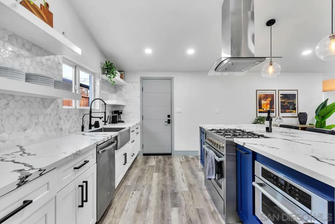 https://cdn.realtyfeed.com/cdn/127/250038326/4b8fb7928635bade6421f81648e5e89d.webp