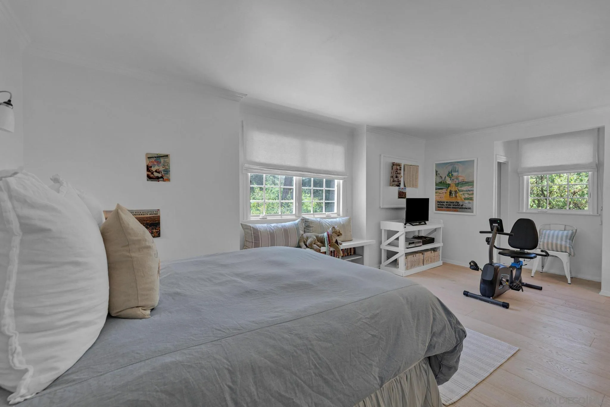 https://cdn.realtyfeed.com/cdn/127/250038327/d57c0fae9cdffdd97e5324e96f515c9e.webp