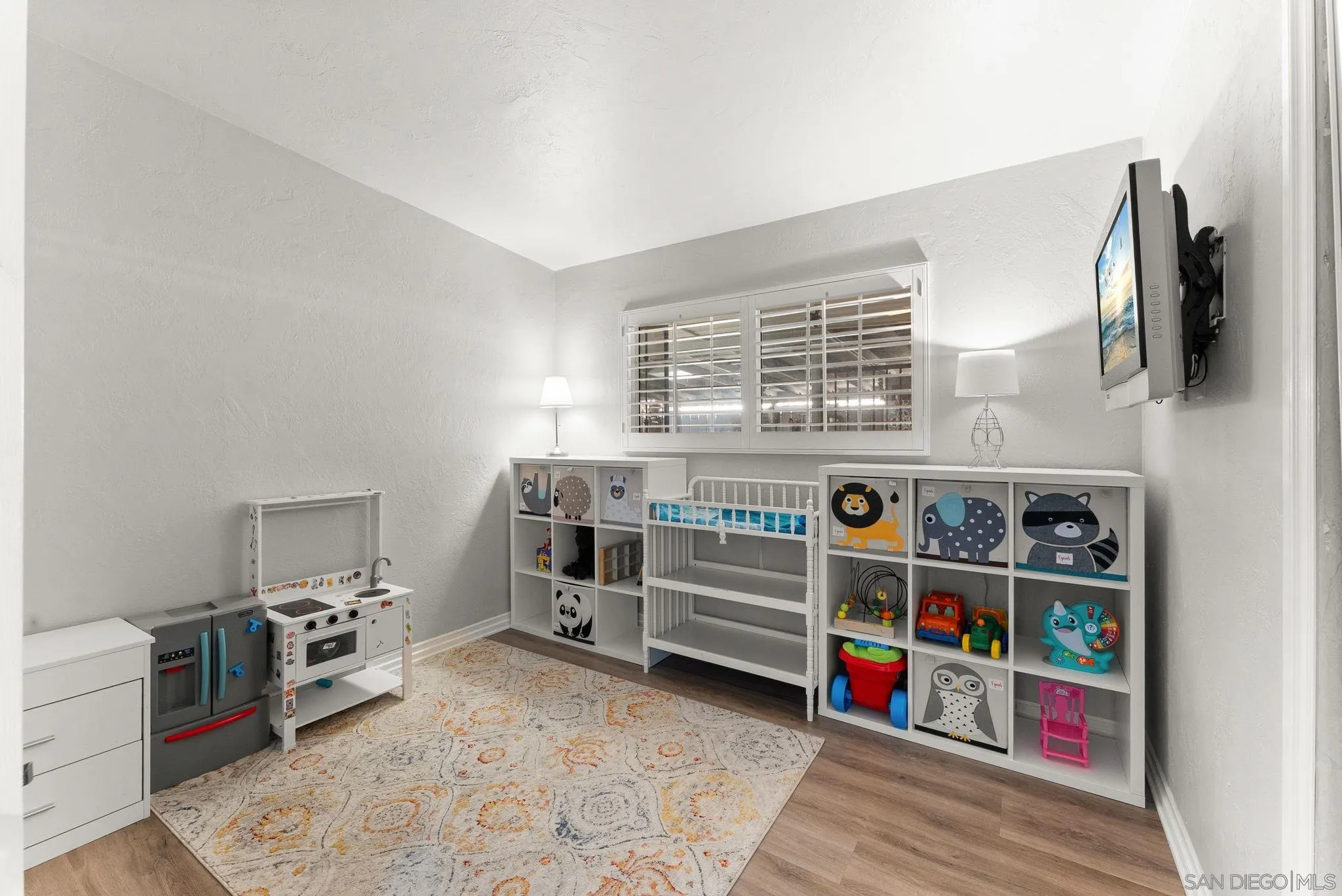 https://cdn.realtyfeed.com/cdn/127/250038331/334b4537a89ed4951f7fc7f9b177621c.webp