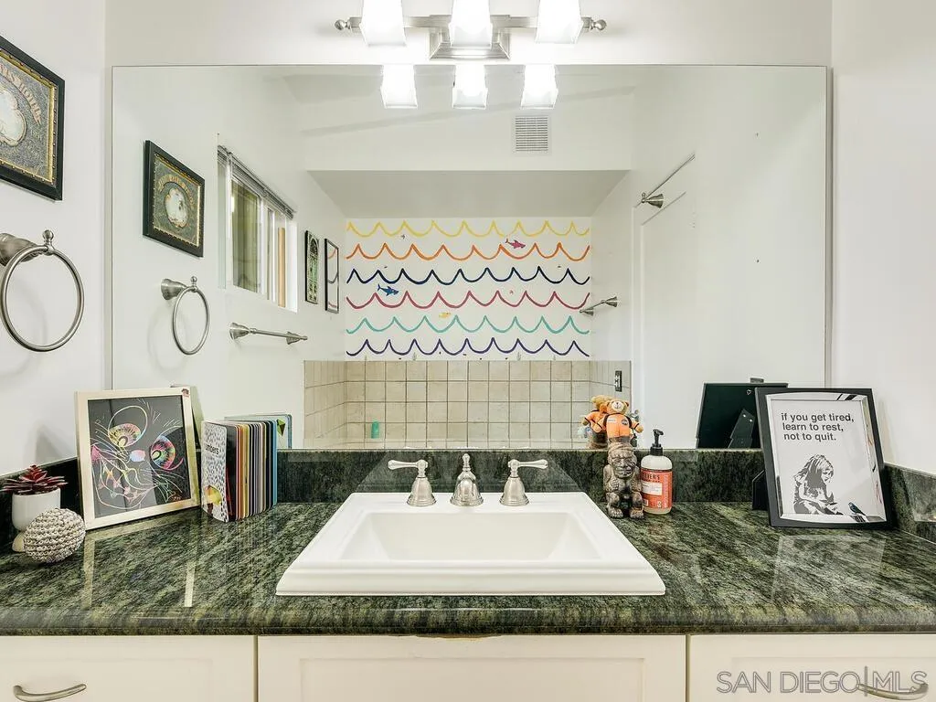3212 Donley St, San Diego, CA, 92117