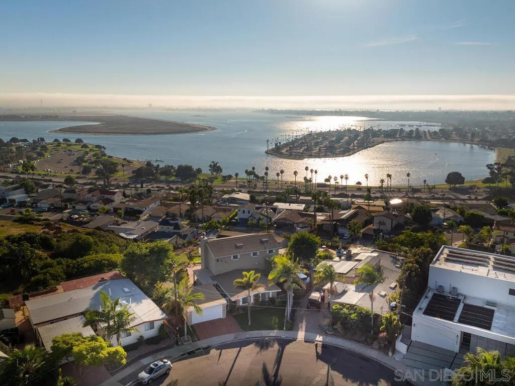 3212 Donley St, San Diego, CA, 92117