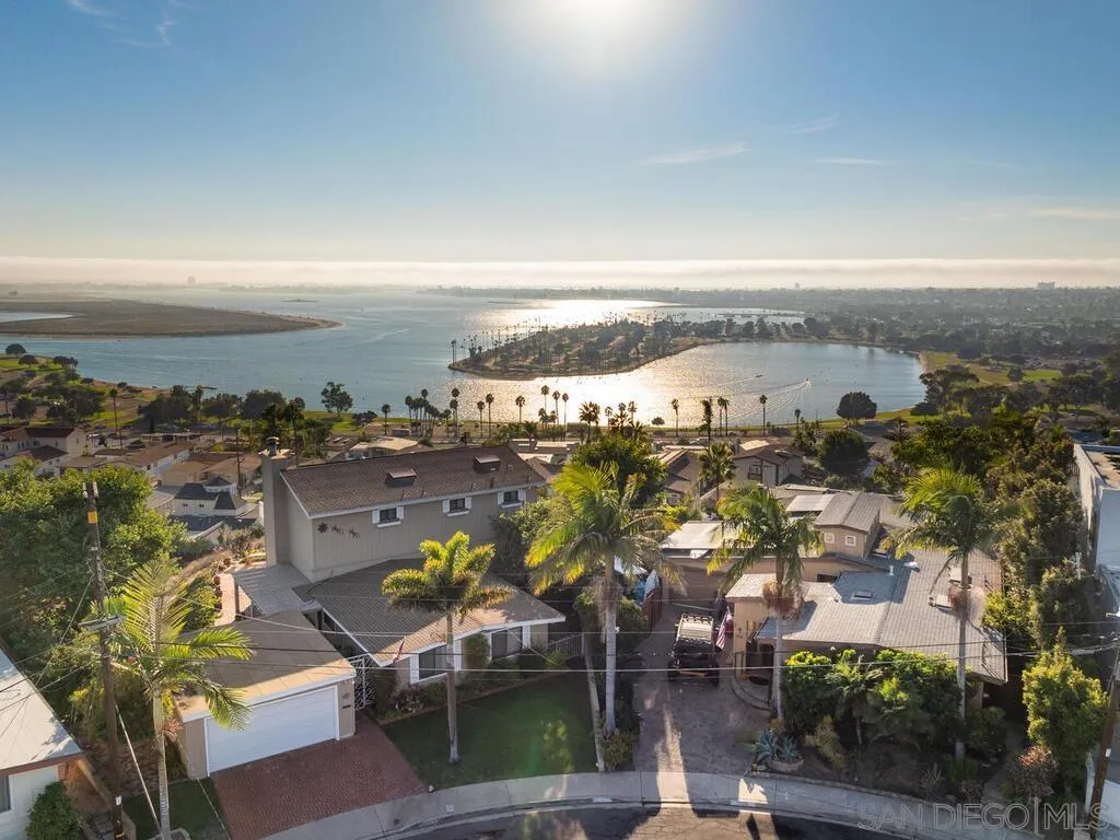 3212 Donley St, San Diego, CA, 92117