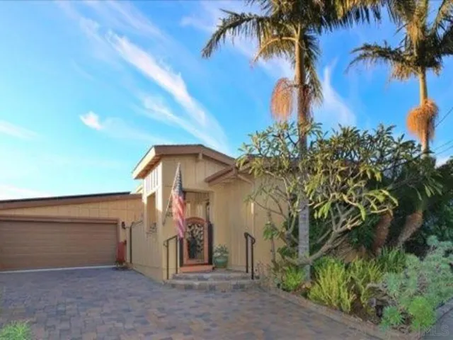 3212 DONLEY ST, SAN DIEGO, CA 92117  Photo 3