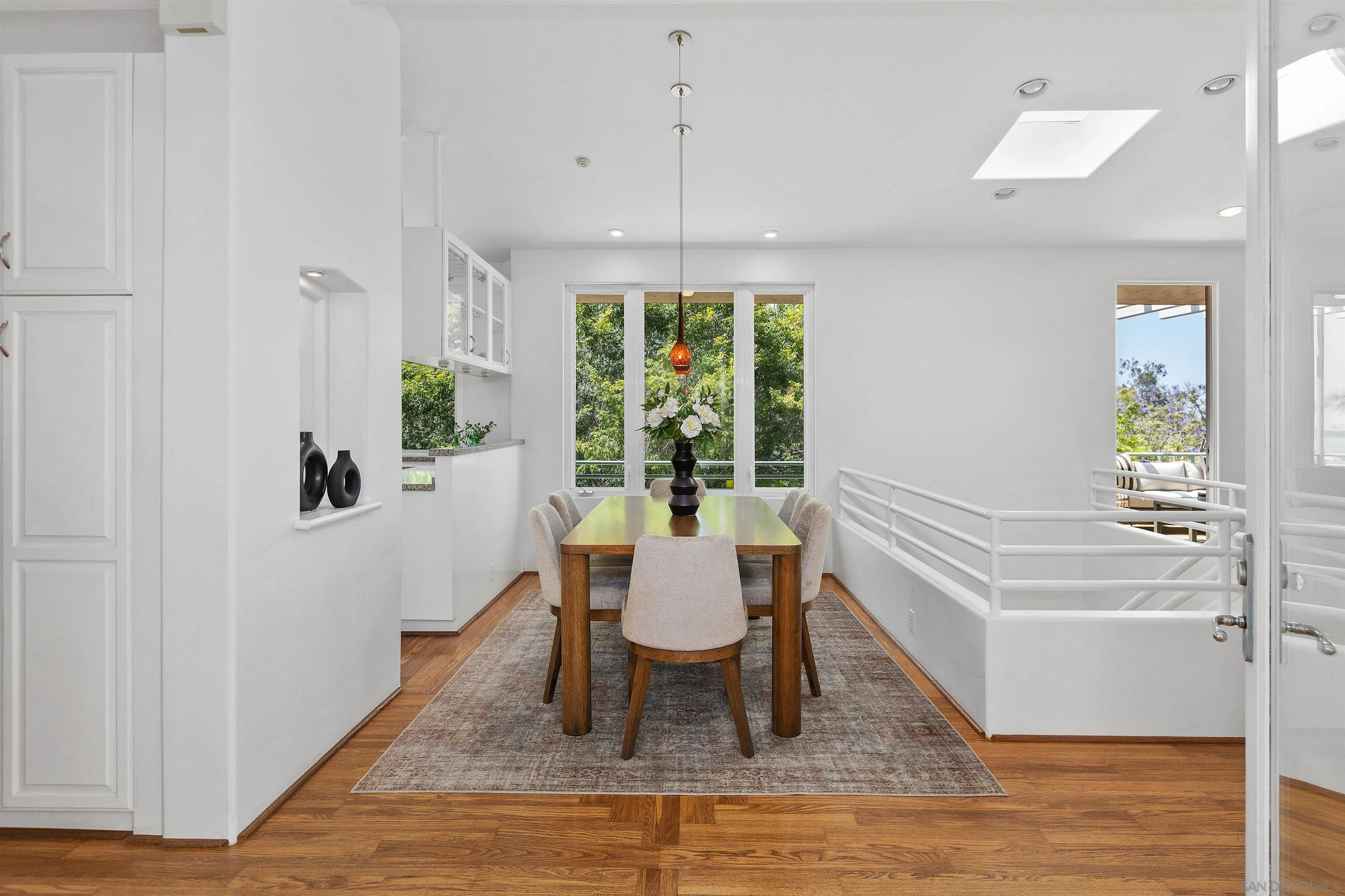 https://cdn.realtyfeed.com/cdn/127/250038344/fcbb5223b23a3157c3c8a3ebbe8aaeb0.webp